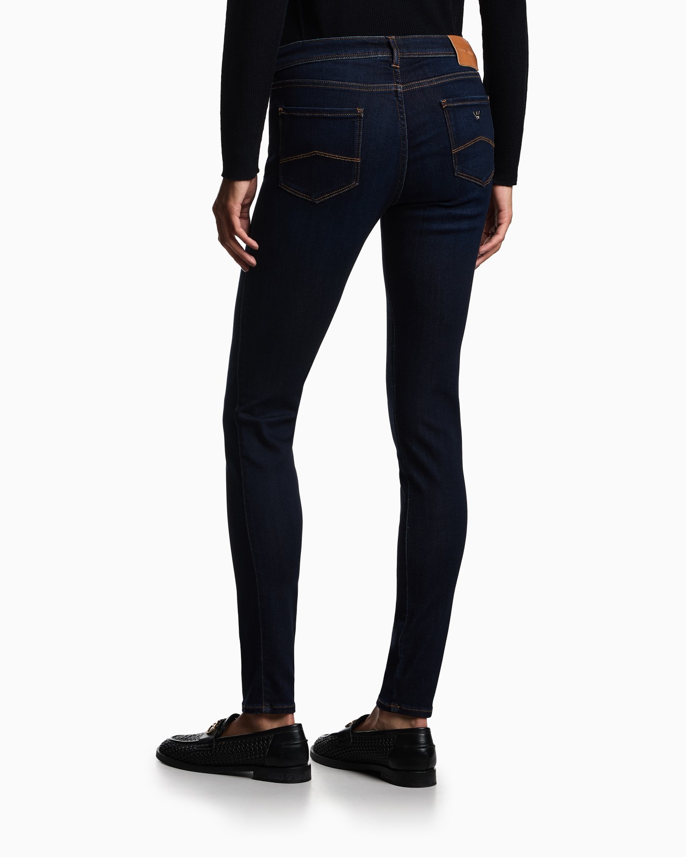 J28 Skinny jeans in viscose-blend stretch denim Slide 2