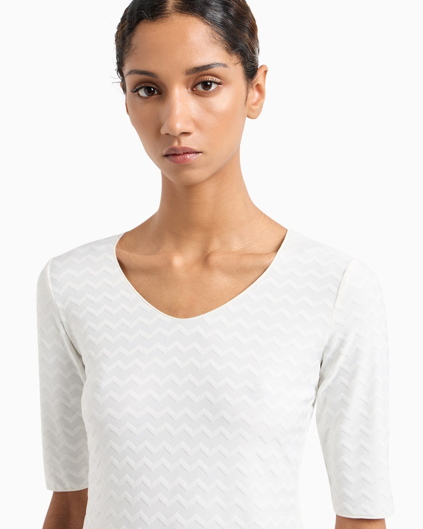 Two-way stretch jacquard motif nylon-jersey V-neck jumper Slide 4
