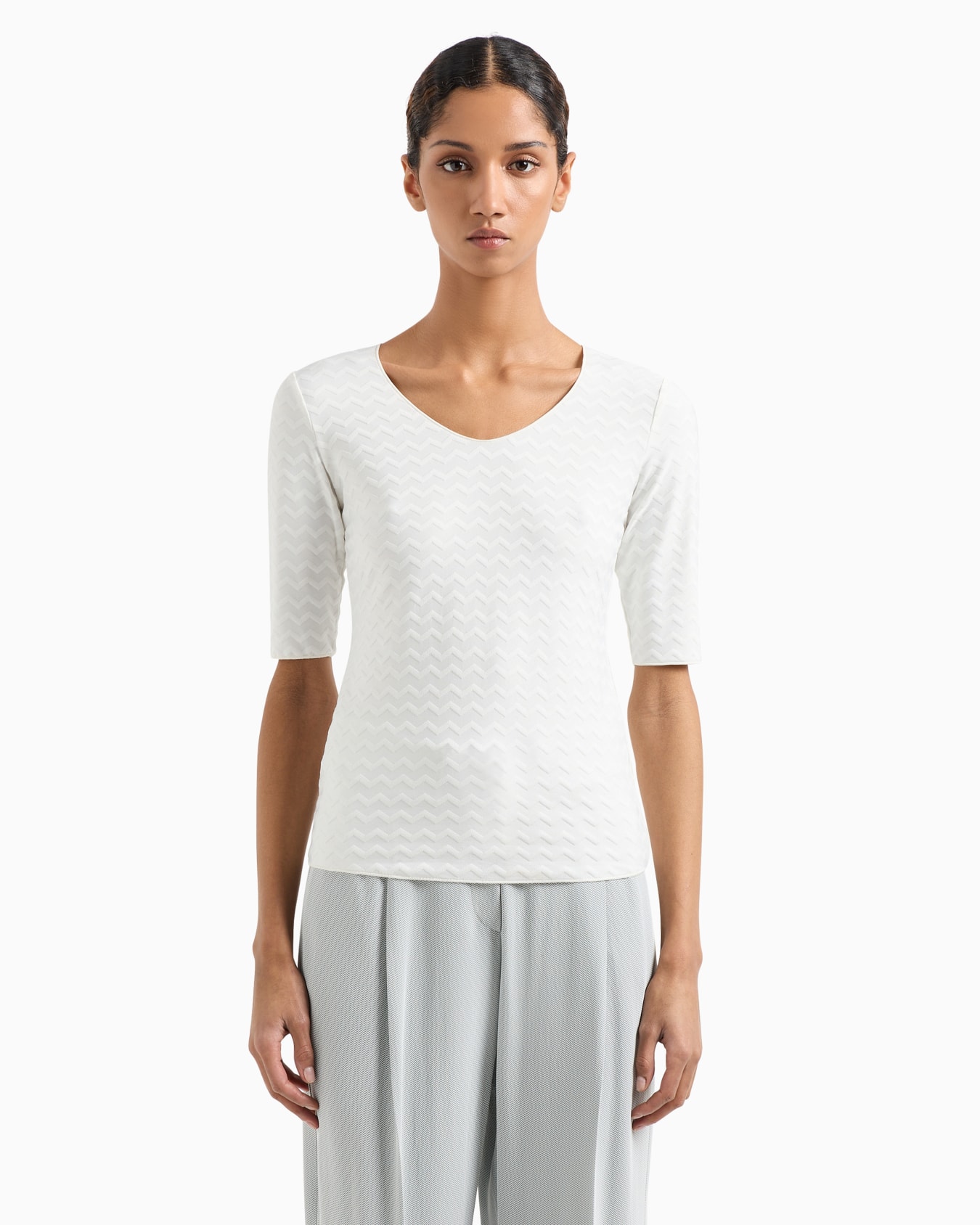 Two-way stretch jacquard motif nylon-jersey V-neck jumper Slide 3