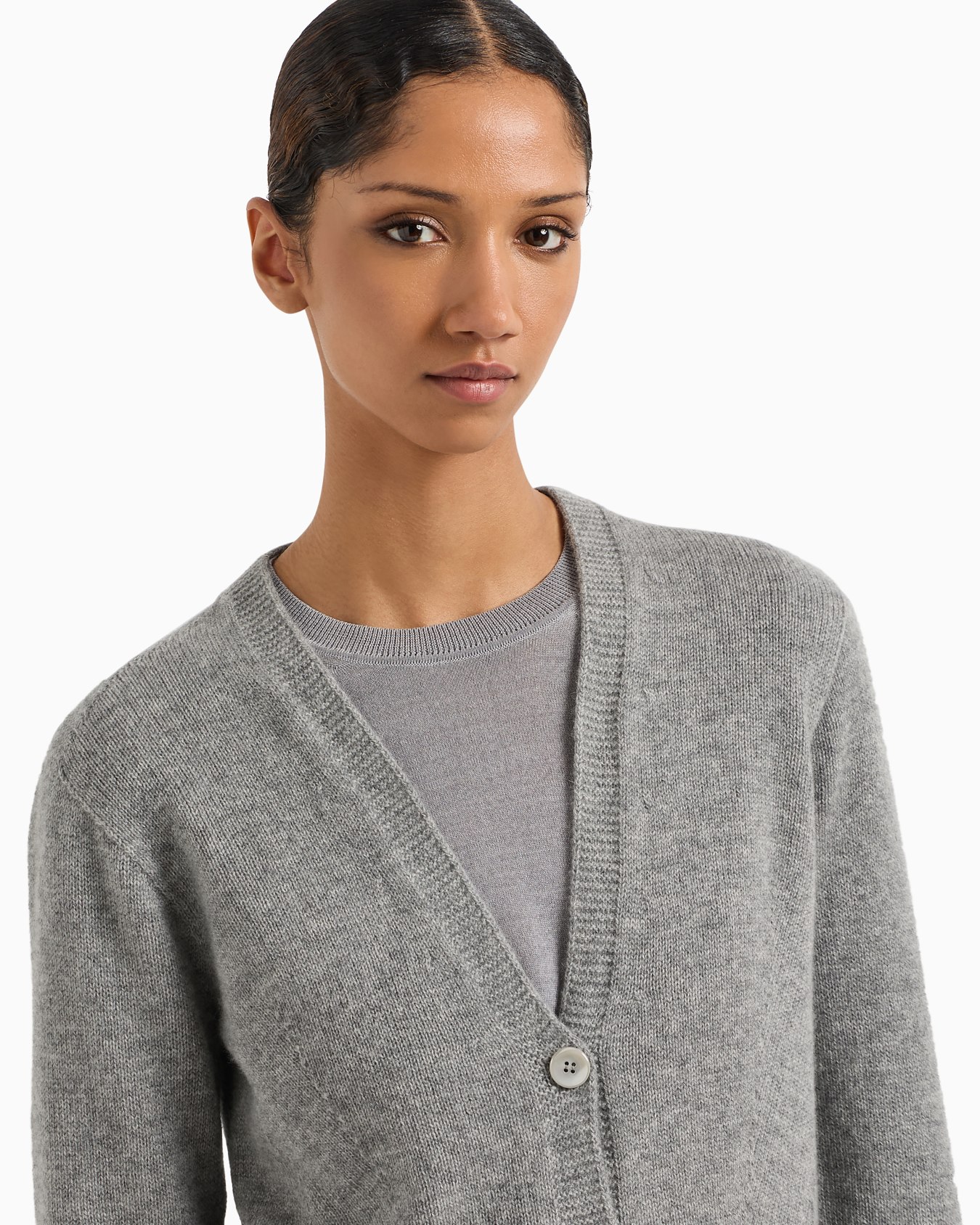 Pure cashmere cardigan with plunging V-neck Slide 4