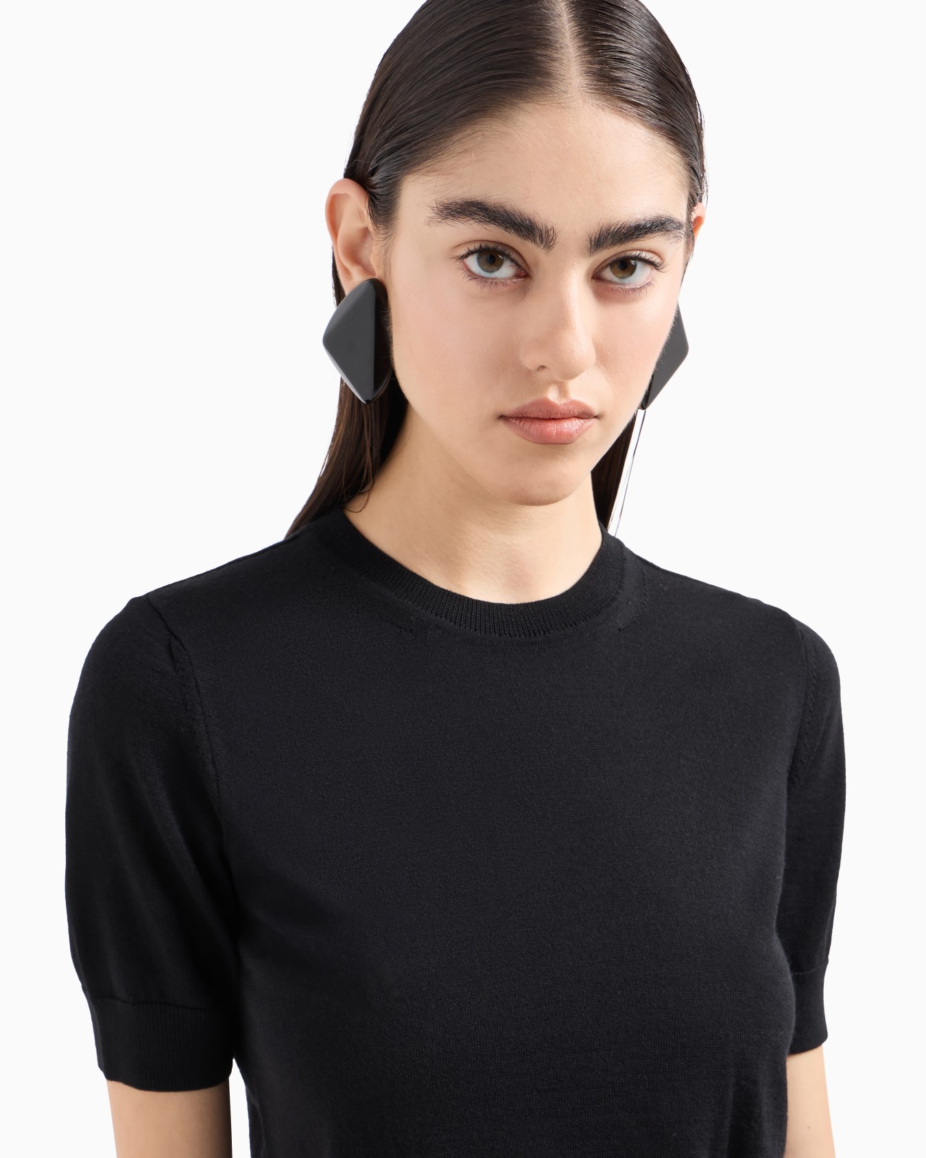 Short-sleeved jumper in plain-knit pure virgin wool Slide 4
