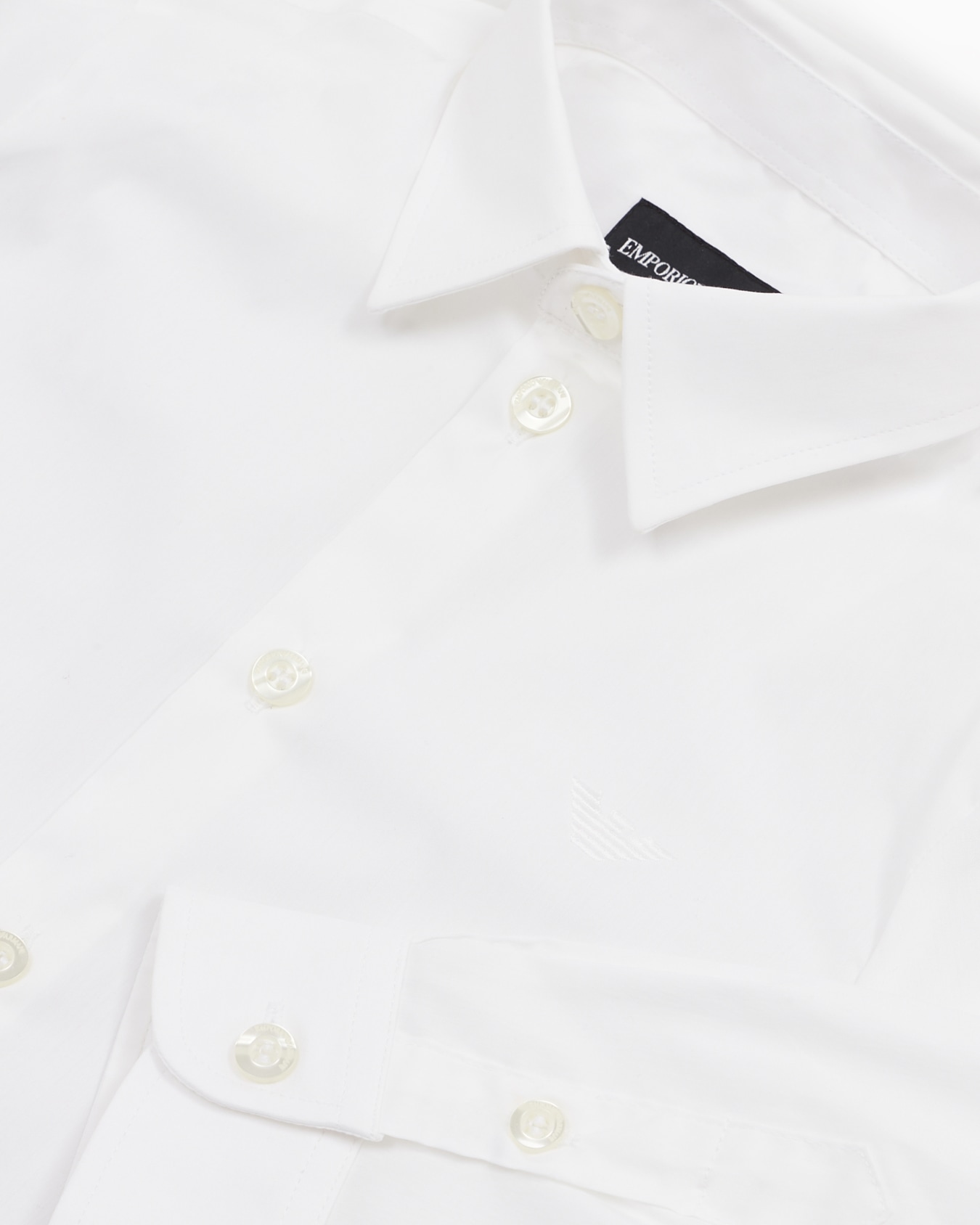 Poplin shirt with monochromatic eagle embroidery Slide 3