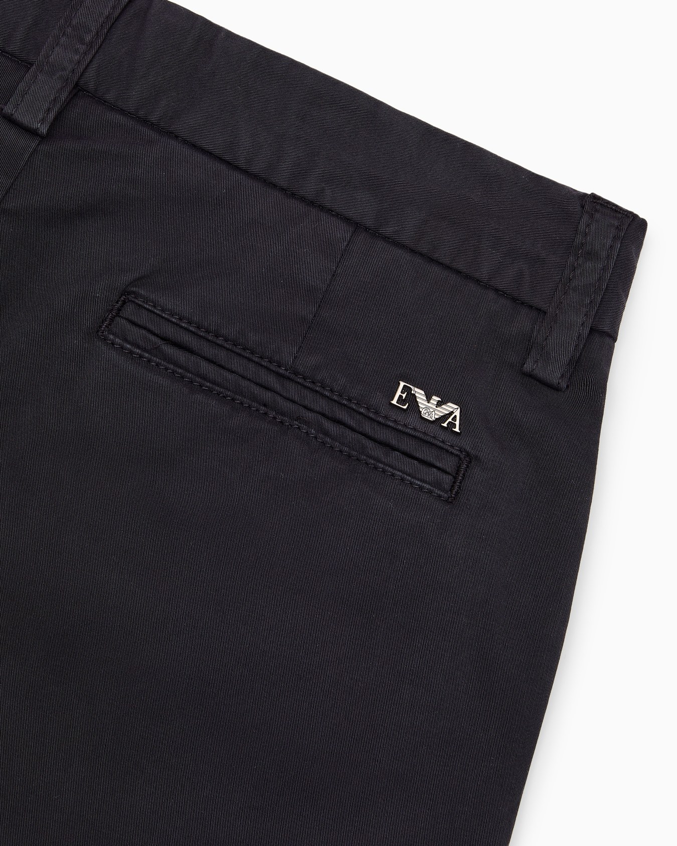 Chino Bermuda shorts in cotton Slide 1