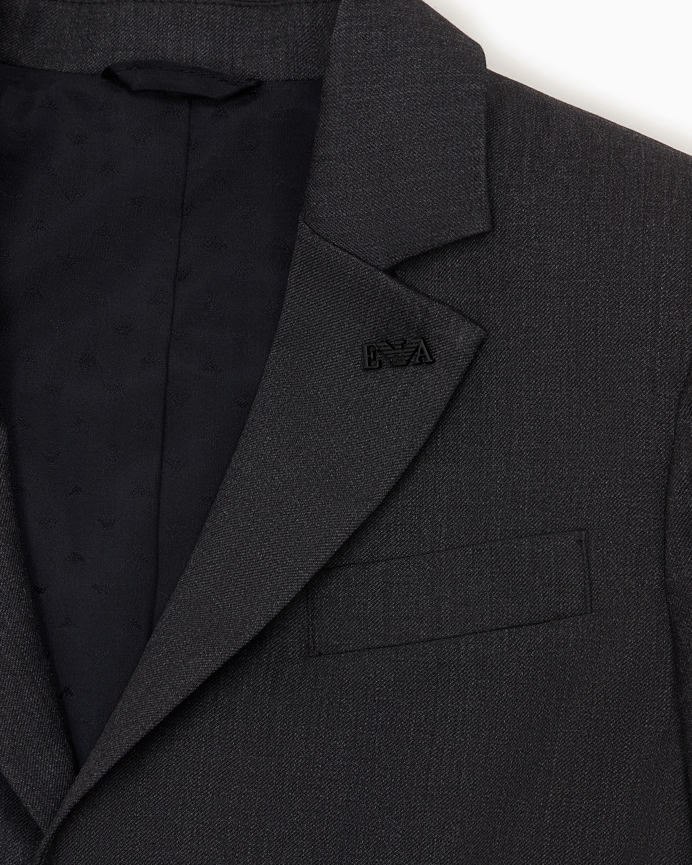 Single-breasted suit in light virgin wool Slide 1