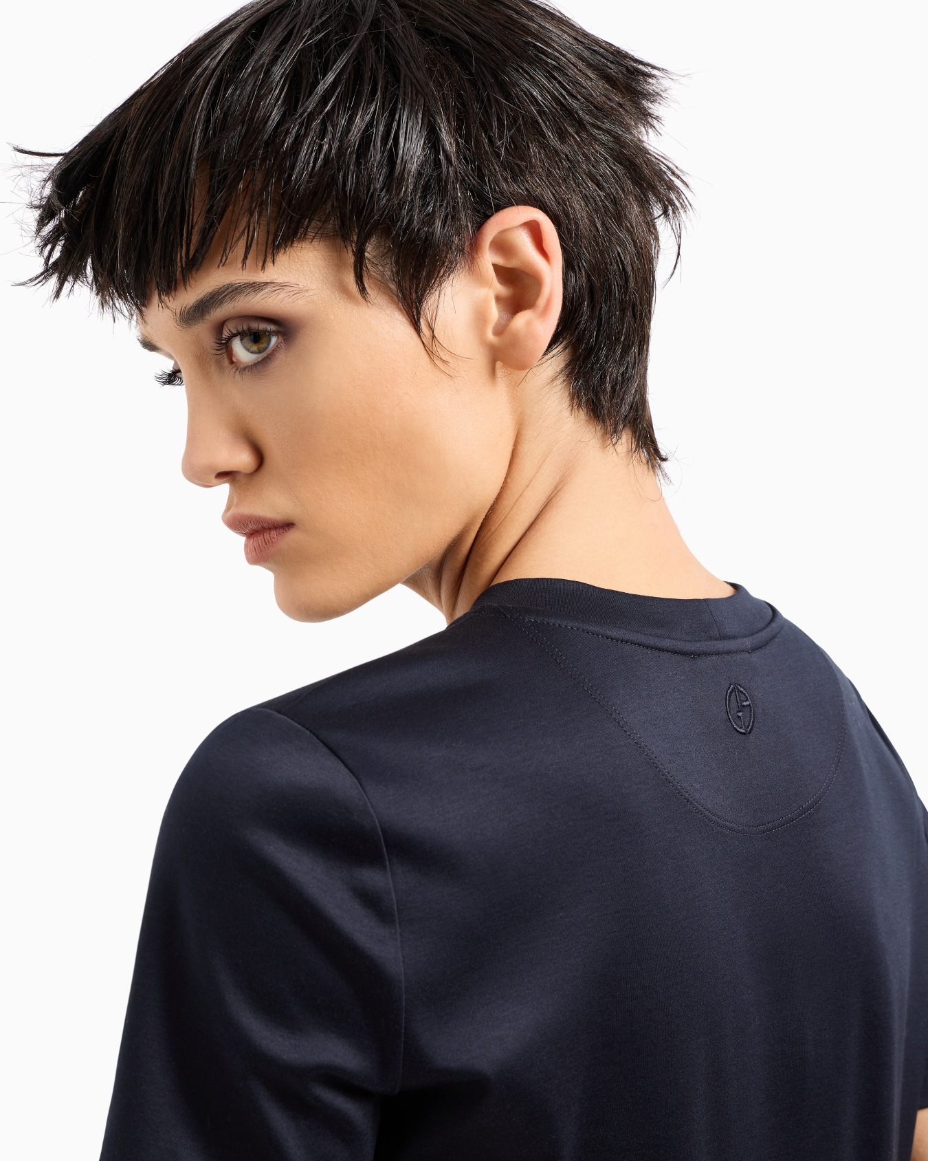 Short-sleeved crew-neck jumper in pure cashmere Slide 4
