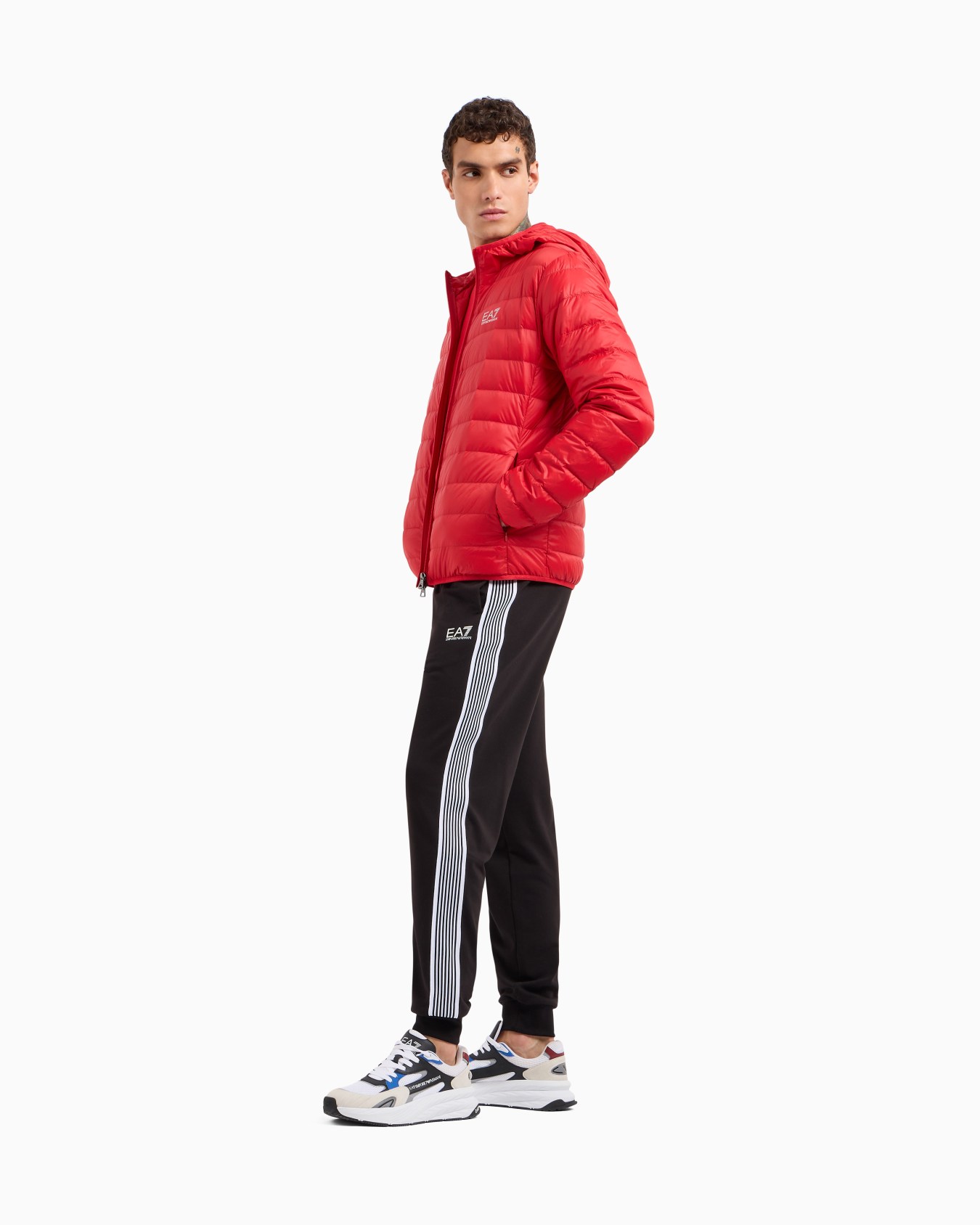 Chaqueta de plumas plegable Core Identity con capucha Diapositiva 1
