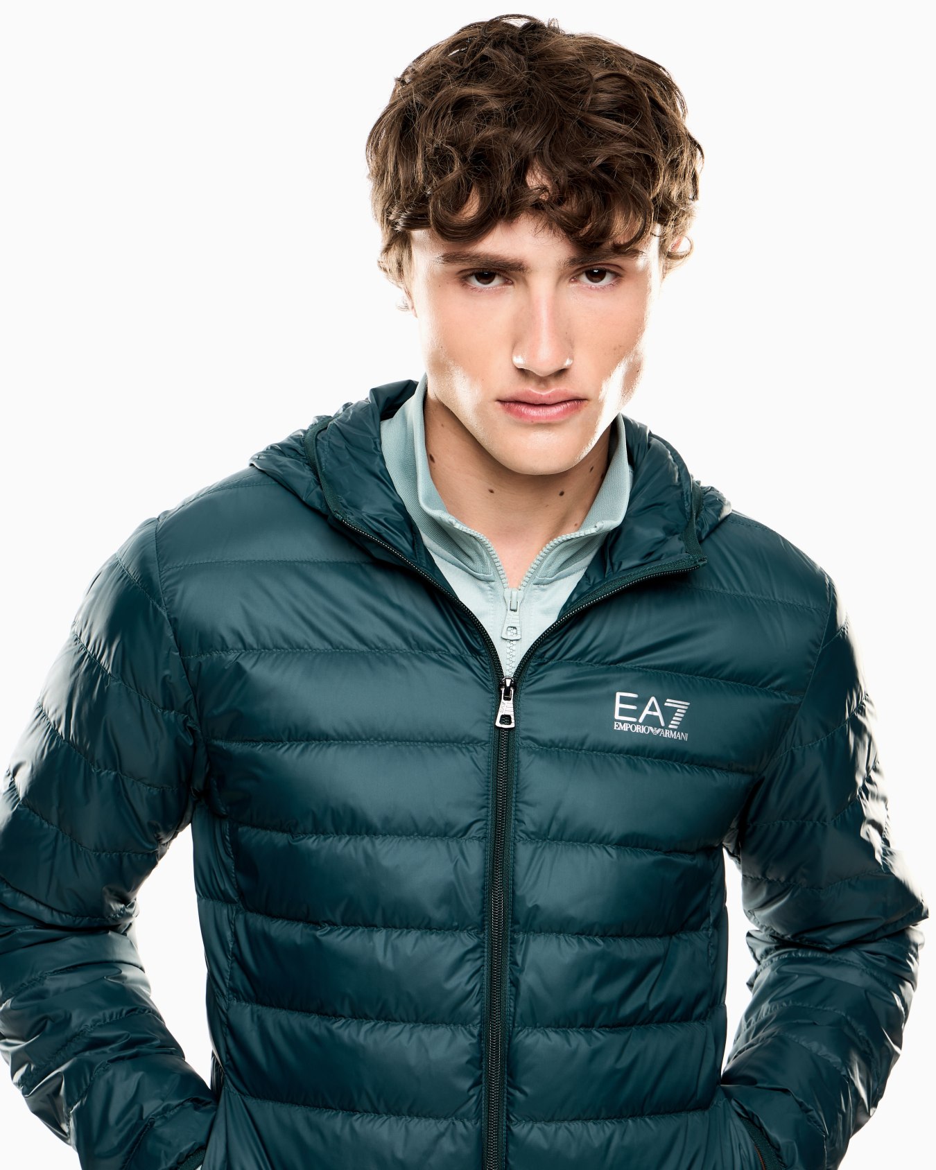 Core Identity packable down jacket with hood Slide 4