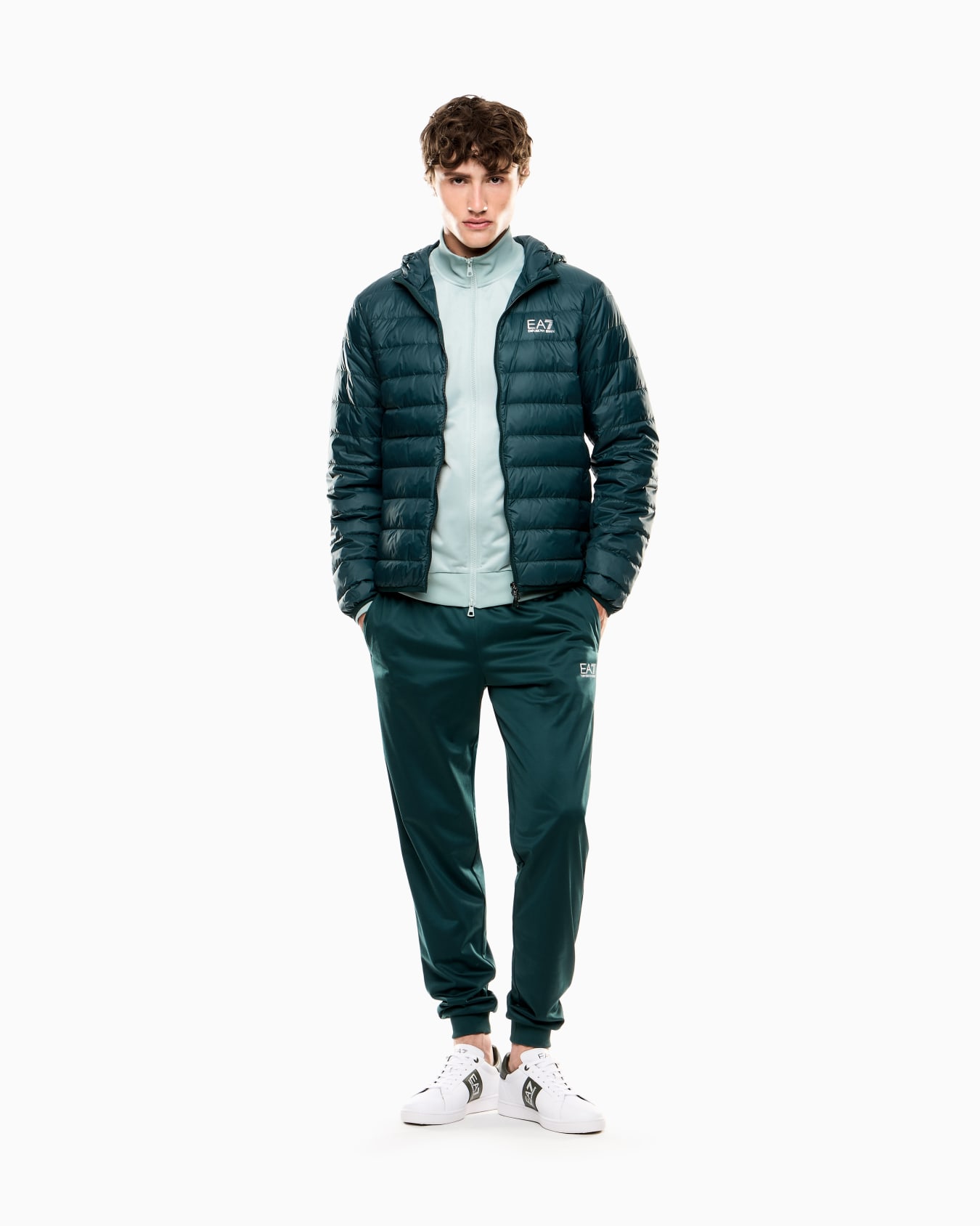 Core Identity packable down jacket with hood Slide 1