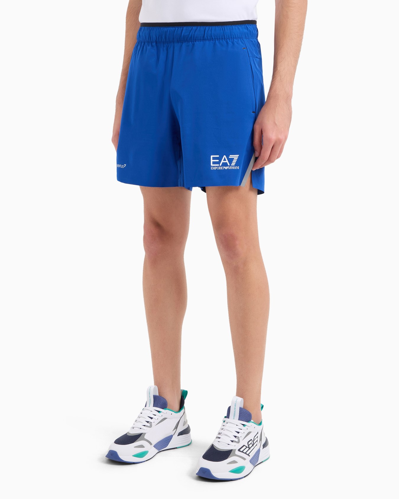 Tennis Pro shorts in VENTUS7 technical fabric Slide 3