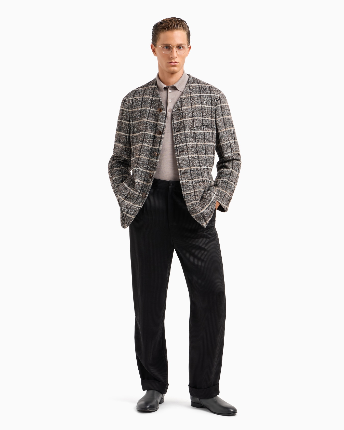 Long-sleeved polo shirt in virgin wool Slide 3