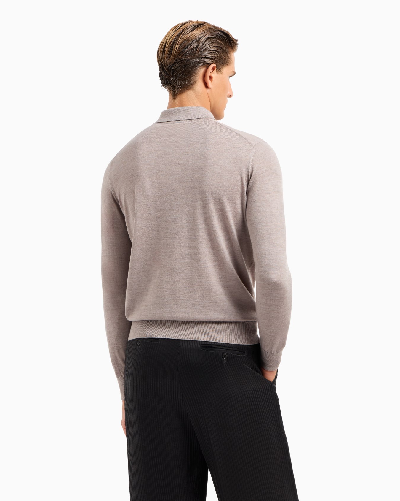 Long-sleeved polo shirt in virgin wool Slide 2