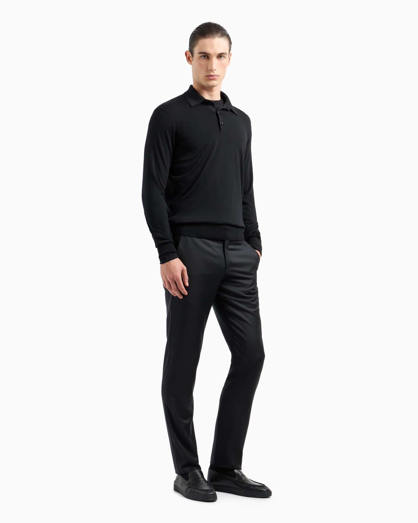Long-sleeved polo shirt in virgin wool Slide 3