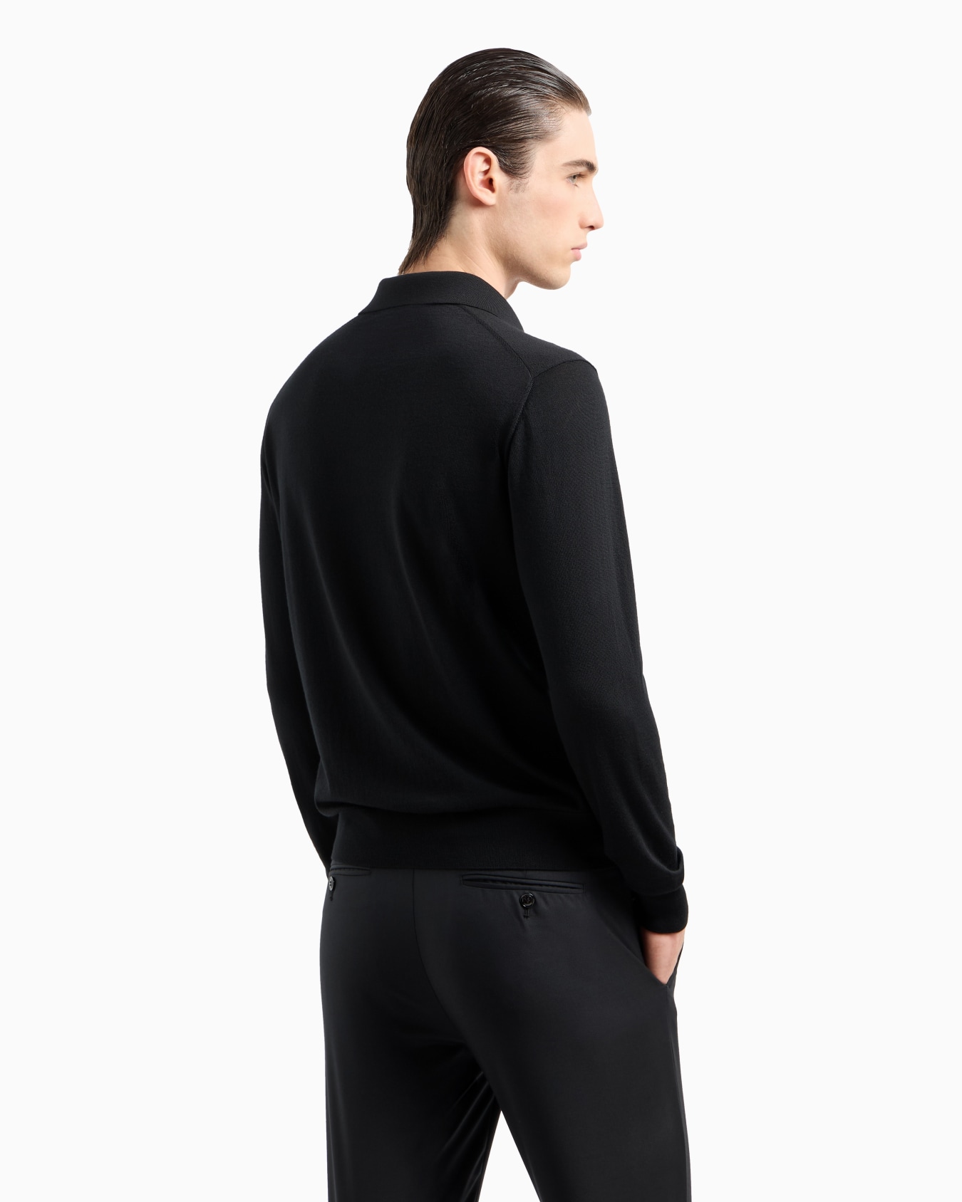 Long-sleeved polo shirt in virgin wool Slide 2