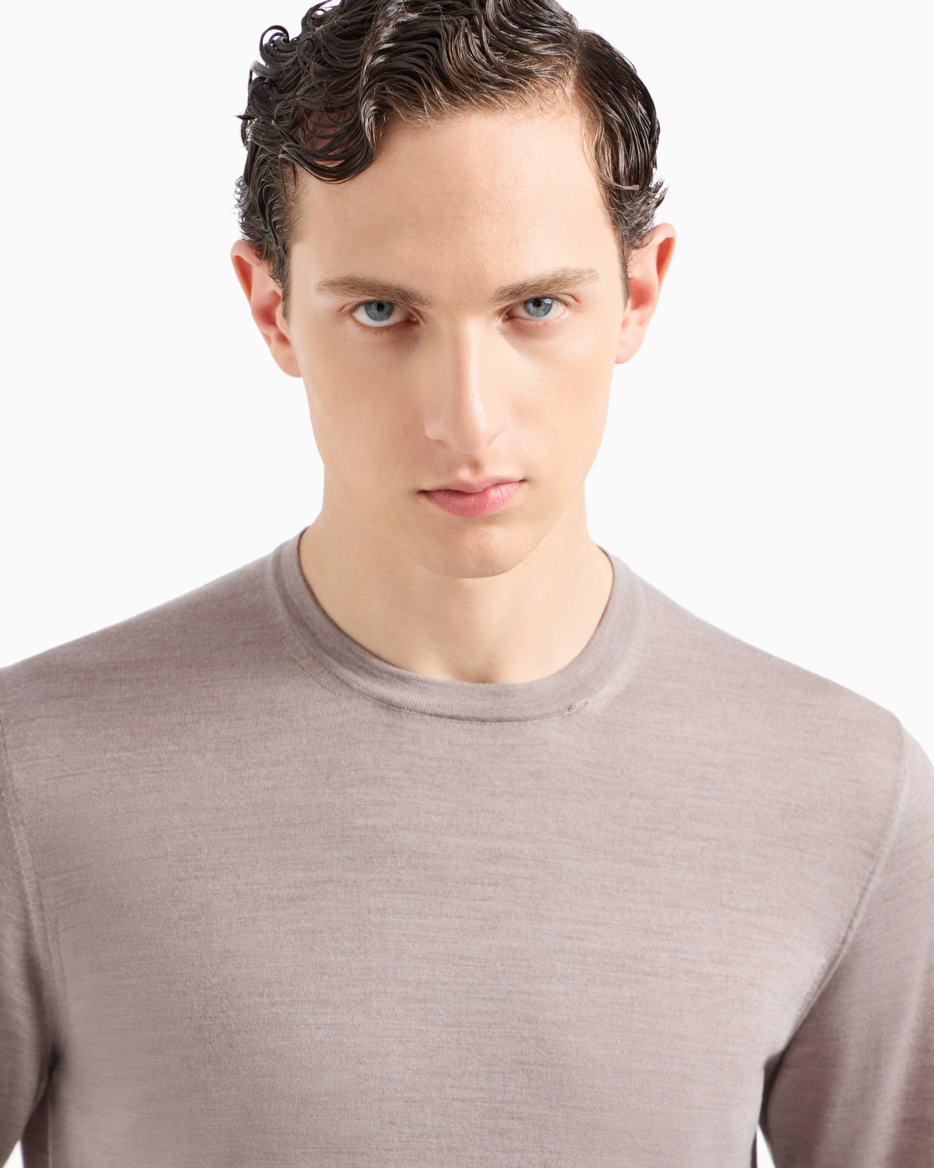 Virgin-wool, crew-neck jumper Slide 4
