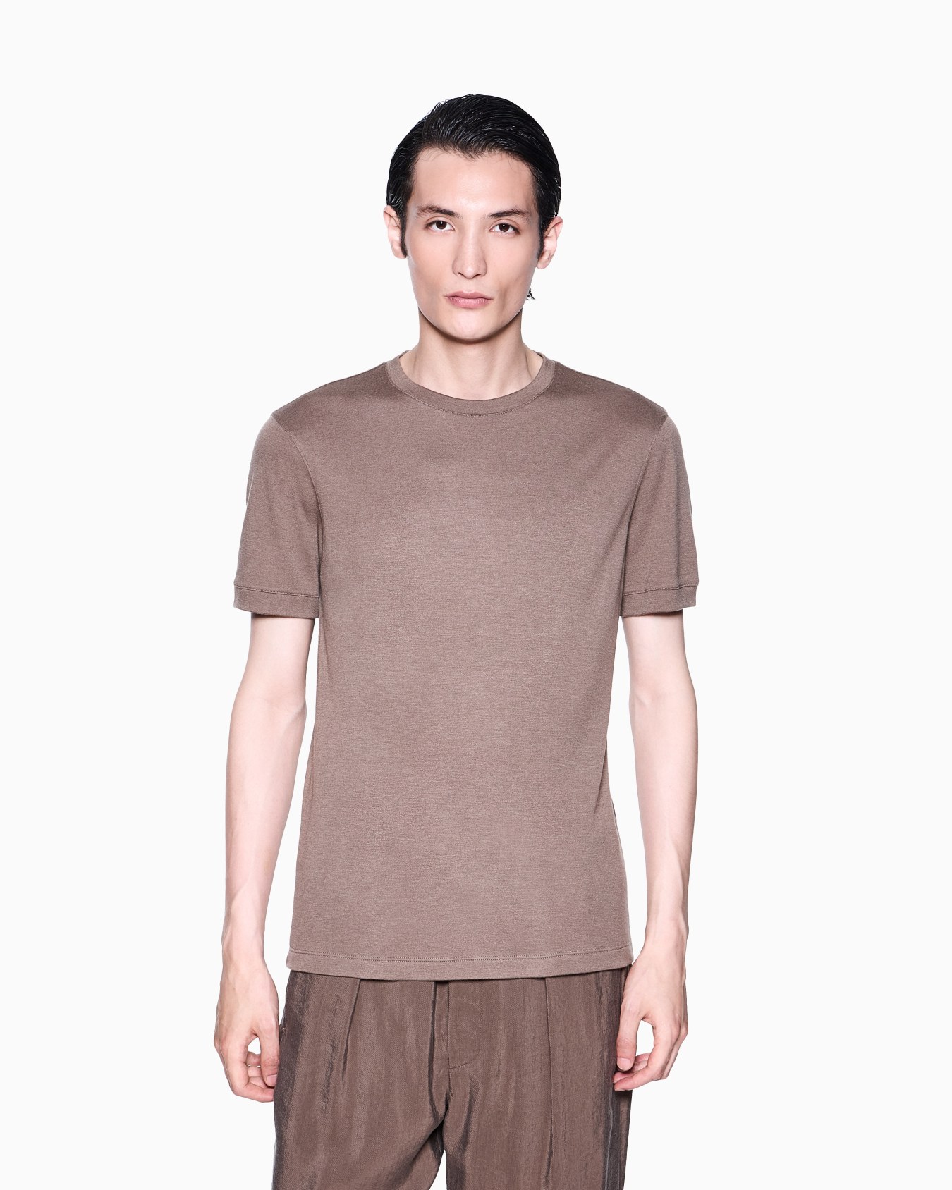 Maglia girocollo Icon a maniche corte in interlock di cashmere Slide 3