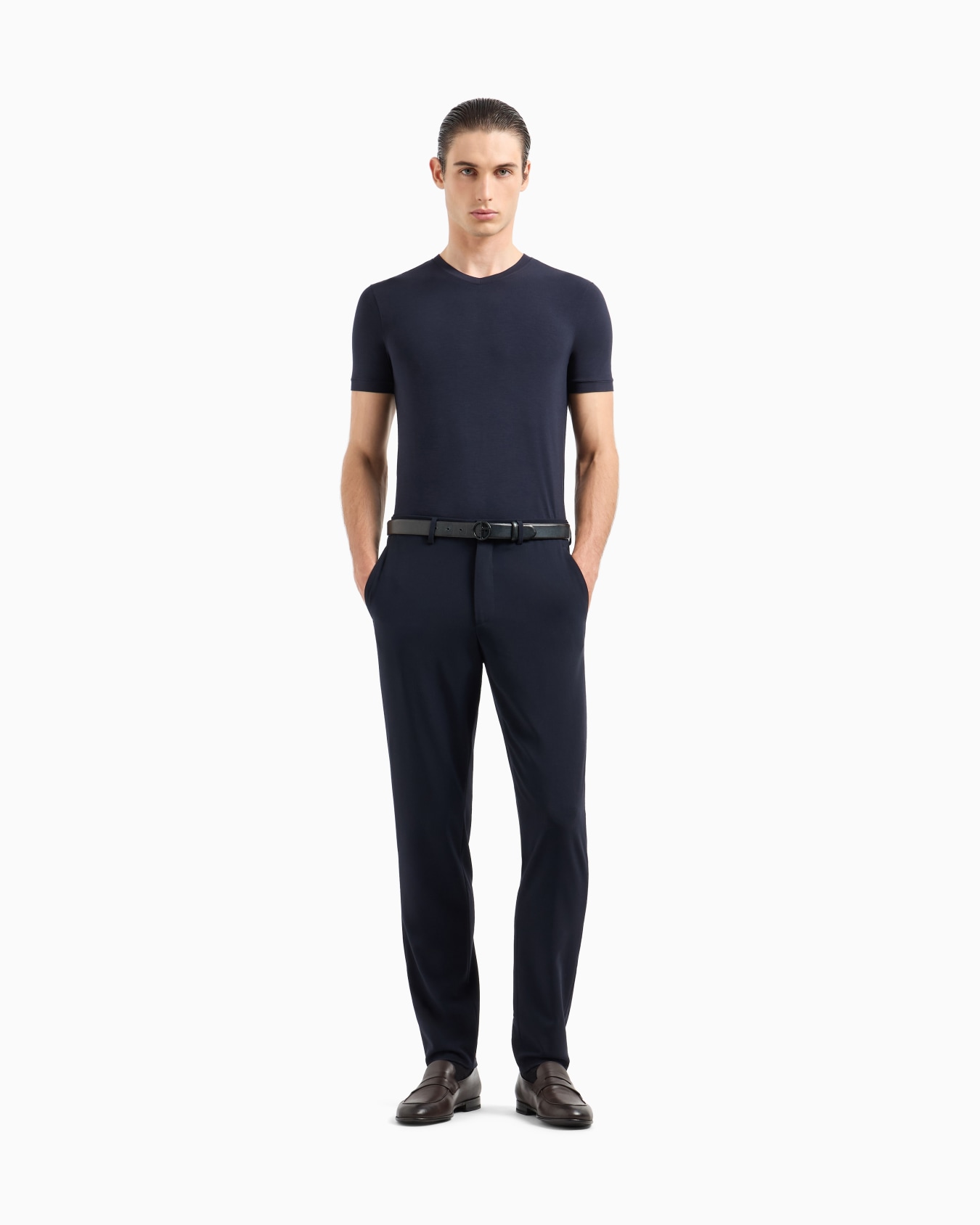 Stretch viscose jersey, V-neck Icon T-shirt Slide 1