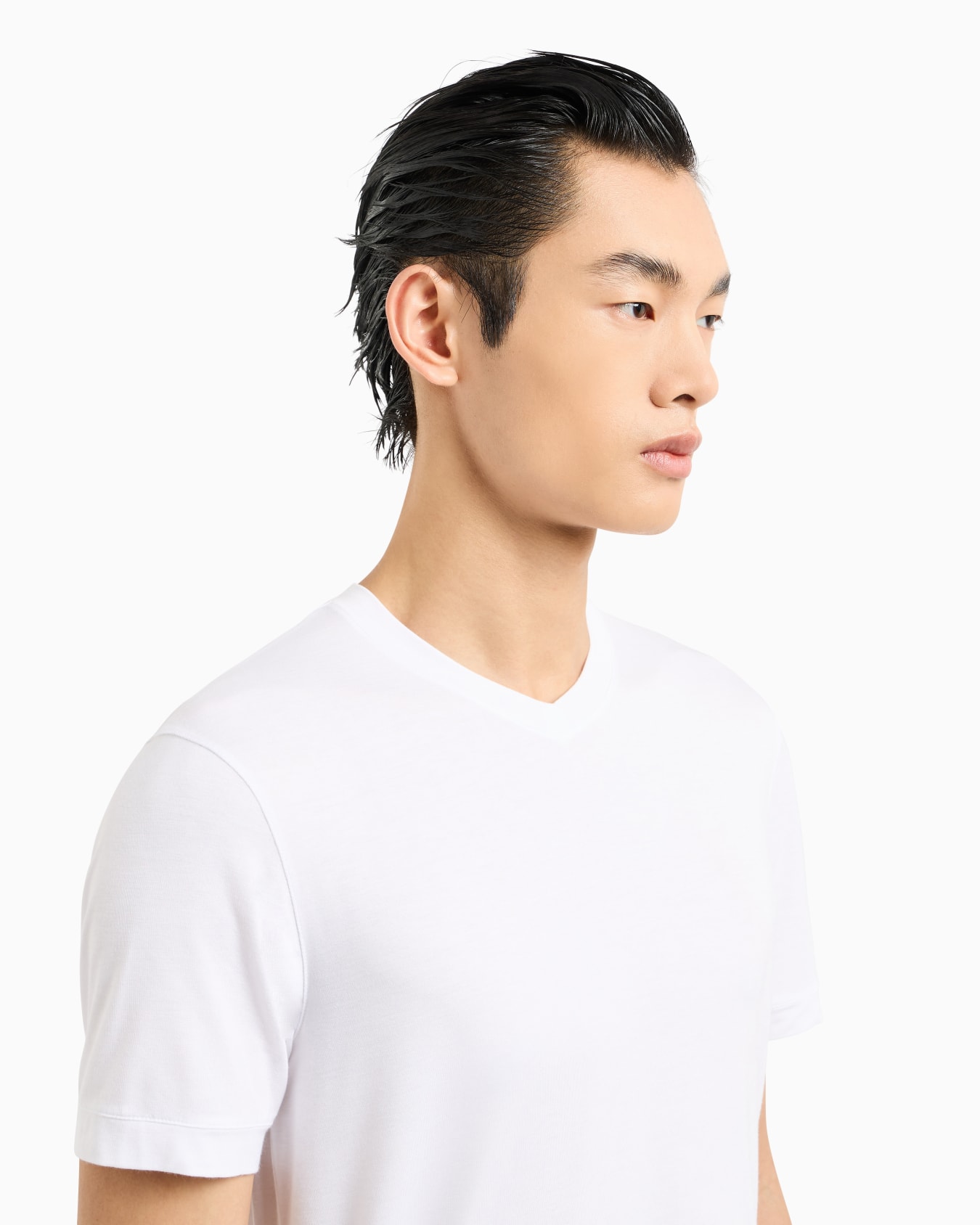 V-neck T-shirt Icon in stretch viscose jersey Slide 4