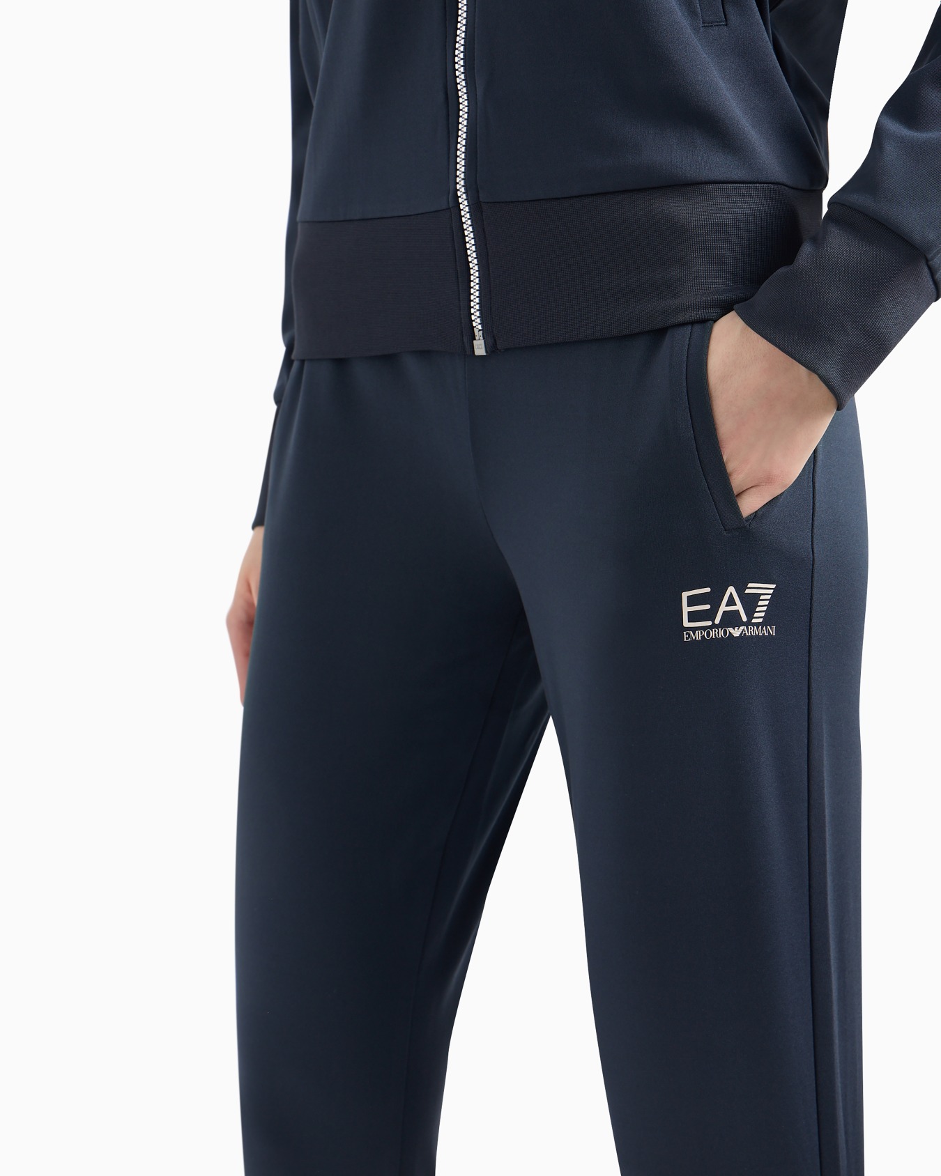 Tennis Pro tracksuit in VENTUS7 technical fabric Slide 5