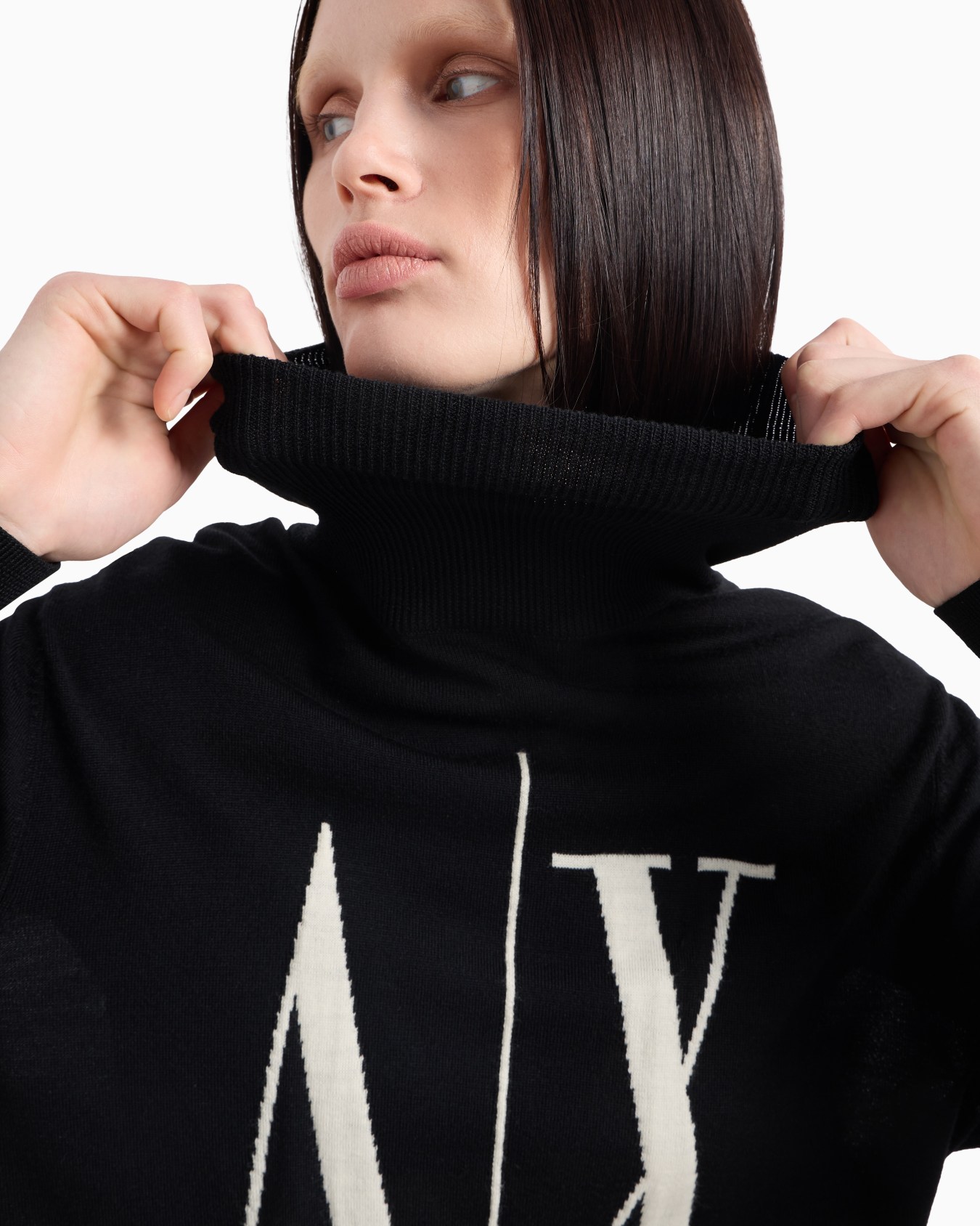 High neck sweater with maxi logo Slide 4