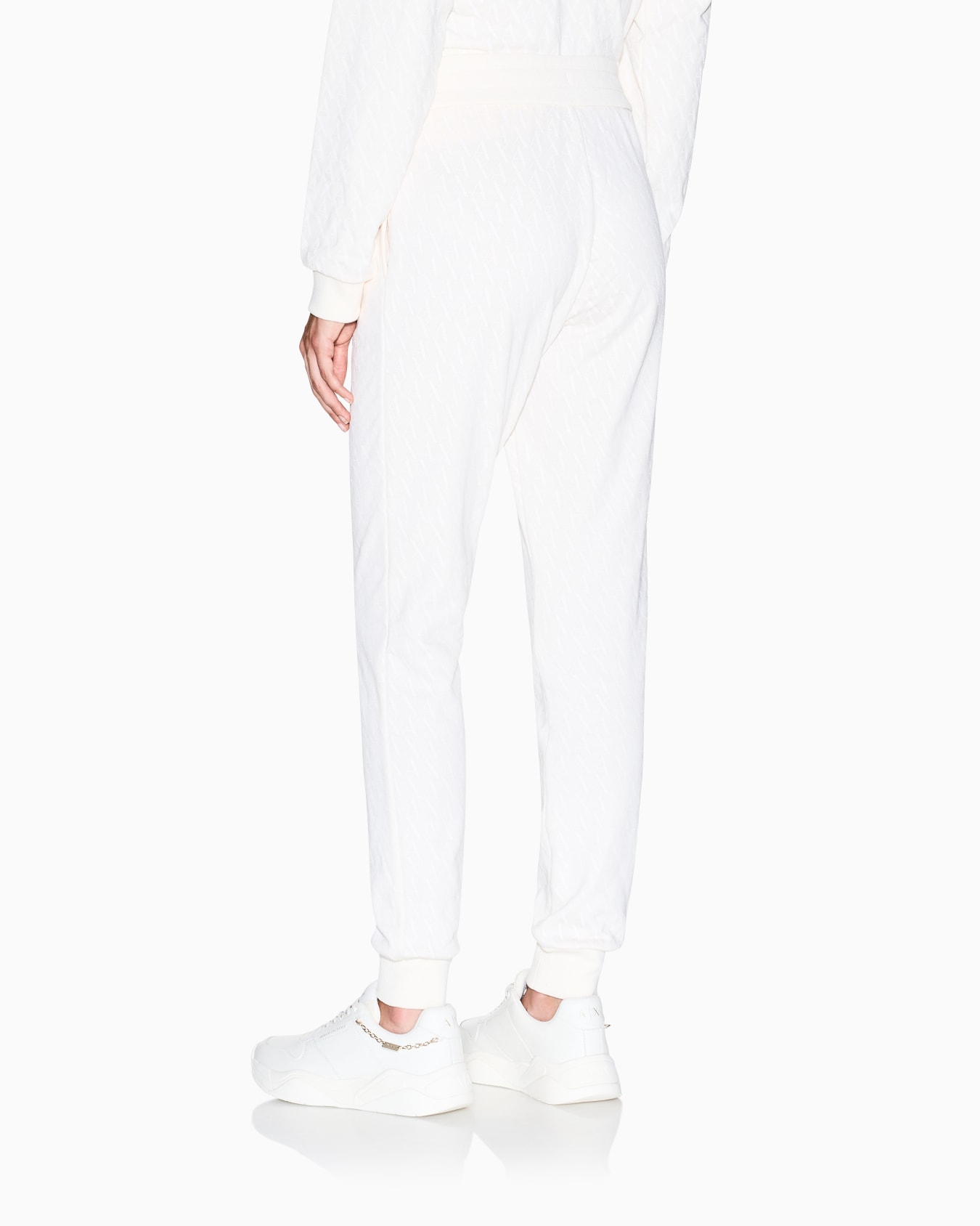 Trousers in flowing fabric Slide 2