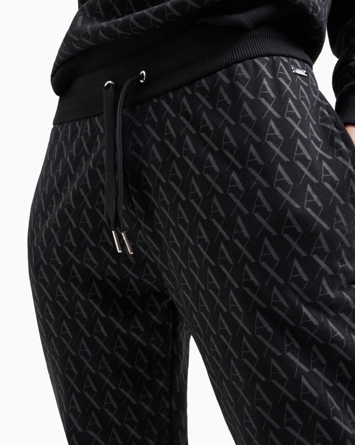 Pantalón en tejido fluido Diapositiva 4