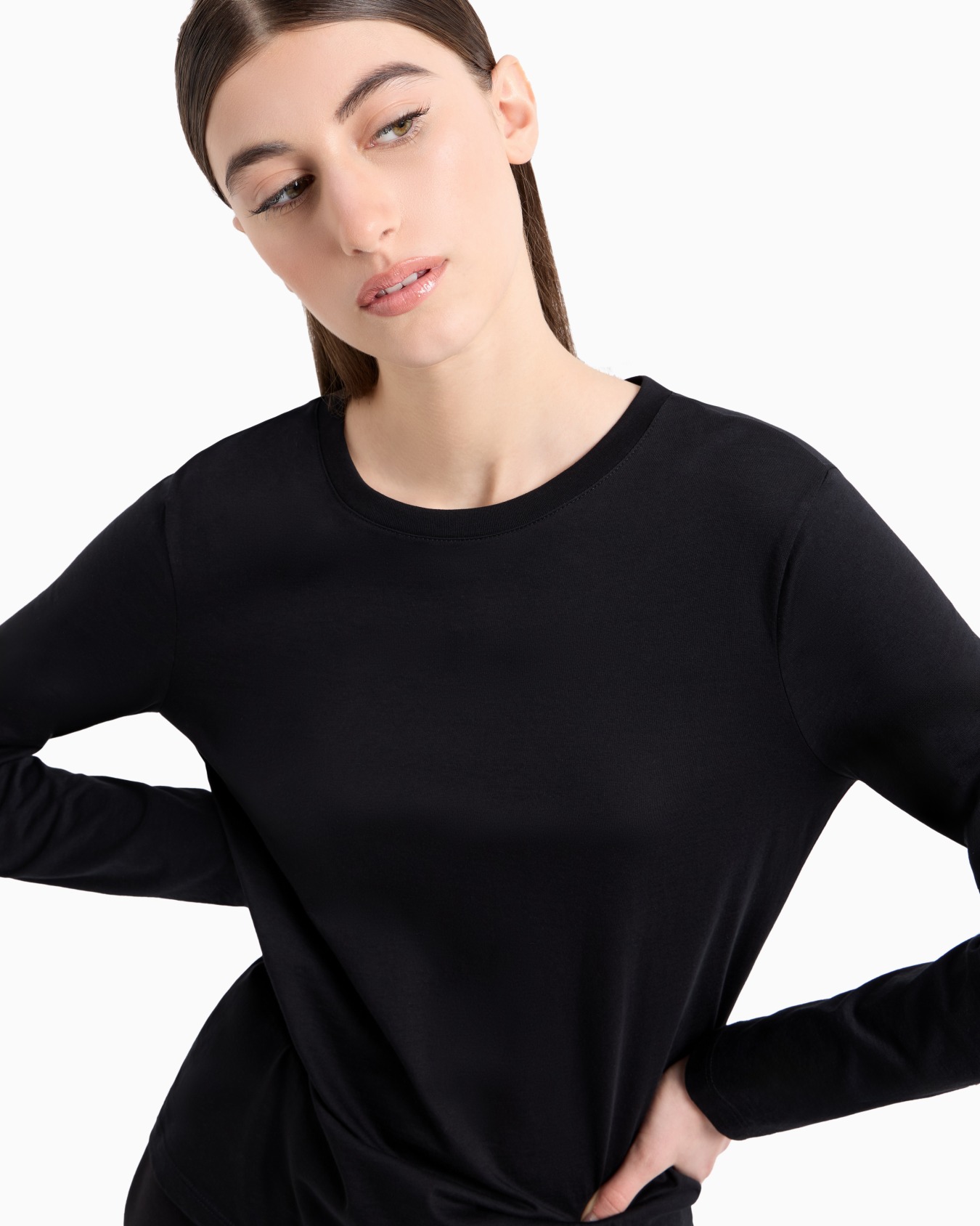 Basic-Langarm-T-Shirt mit normaler Passform aus Pima-Baumwolle Folie 4
