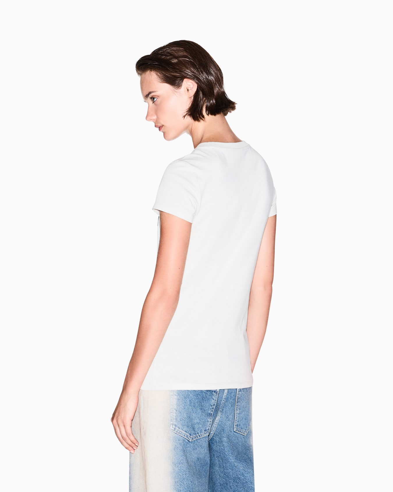 T-shirt slim fit con logo con strass Slide 2