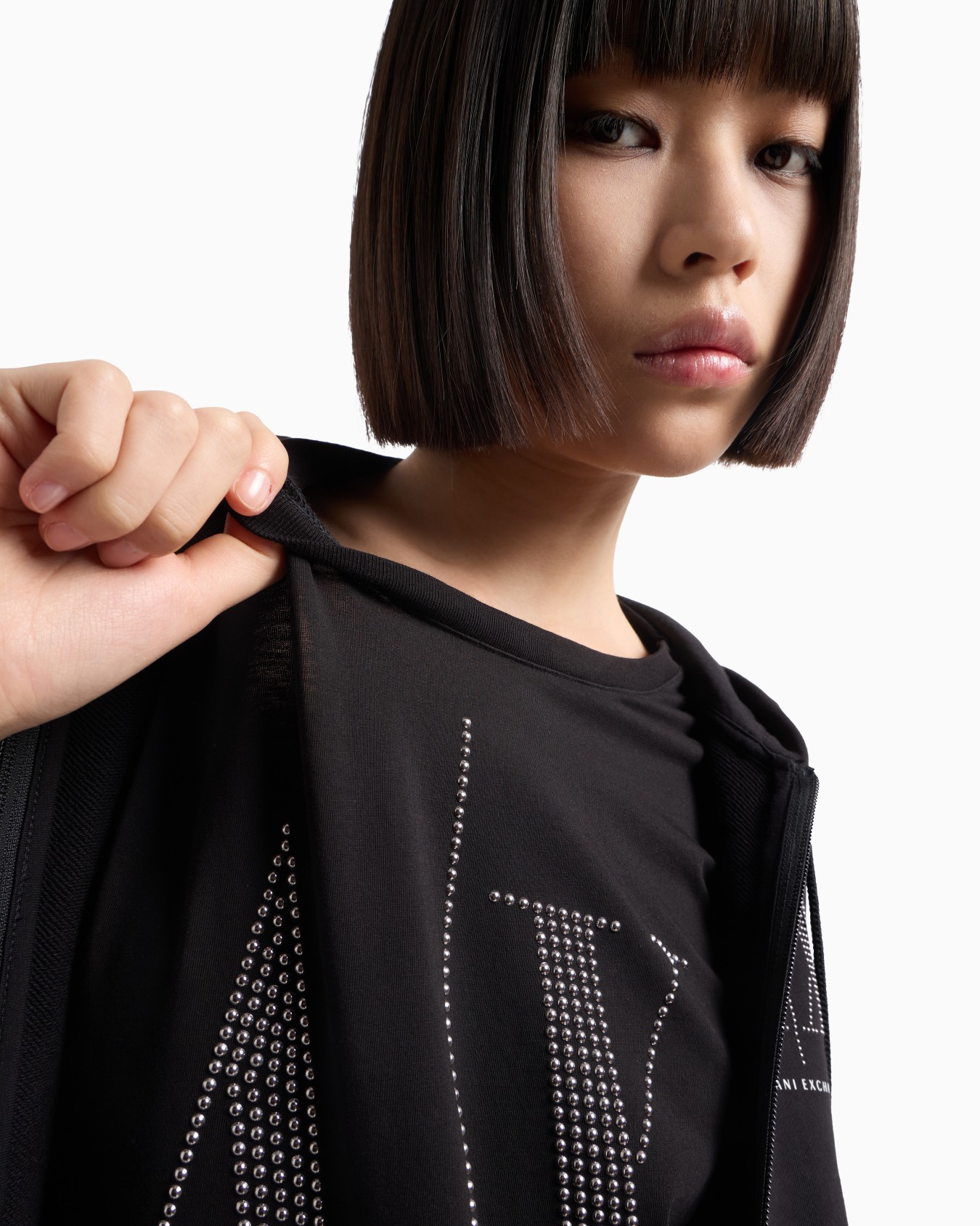 Slim-Fit-T-Shirt von Icon Project mit Strass-Logo Folie 4