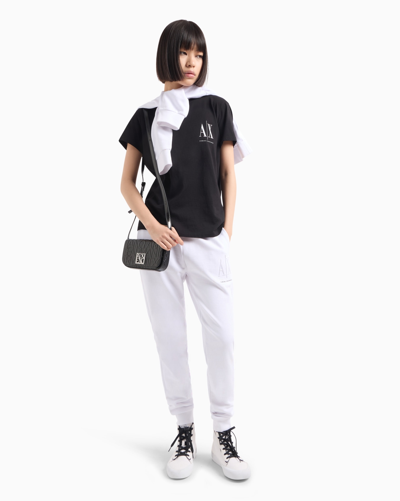 Icon Project slim fit T-shirt with small logo Slide 3