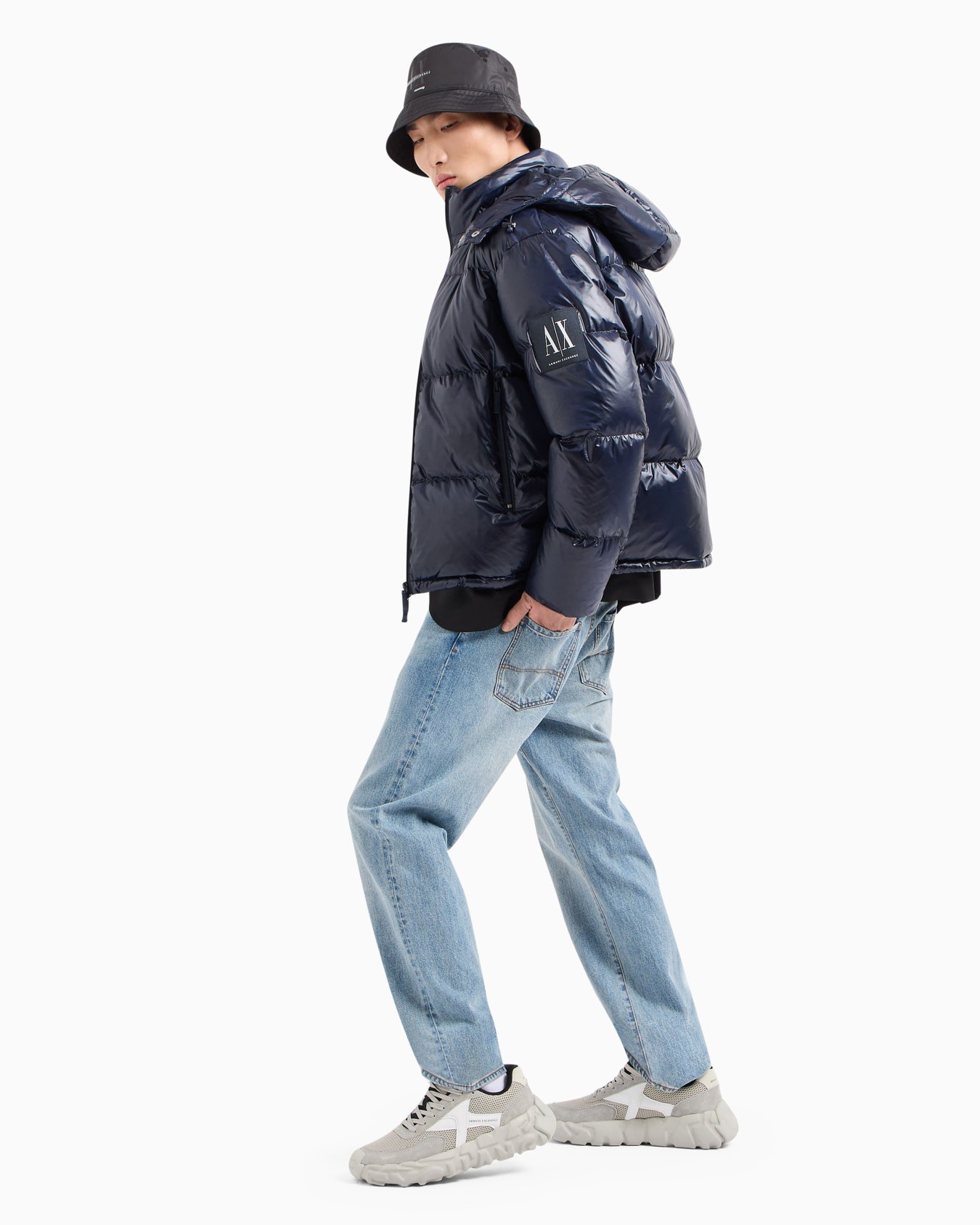 Full zip down jacket with hood Slide 3