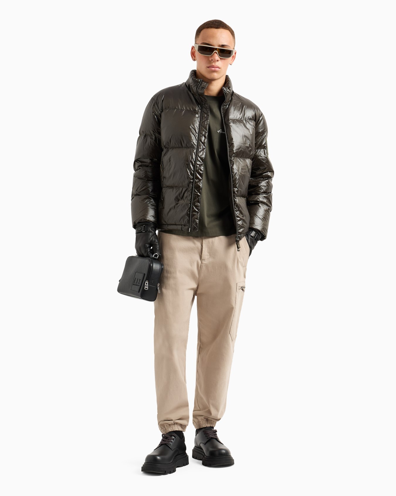 Full zip down jacket with hood Slide 3