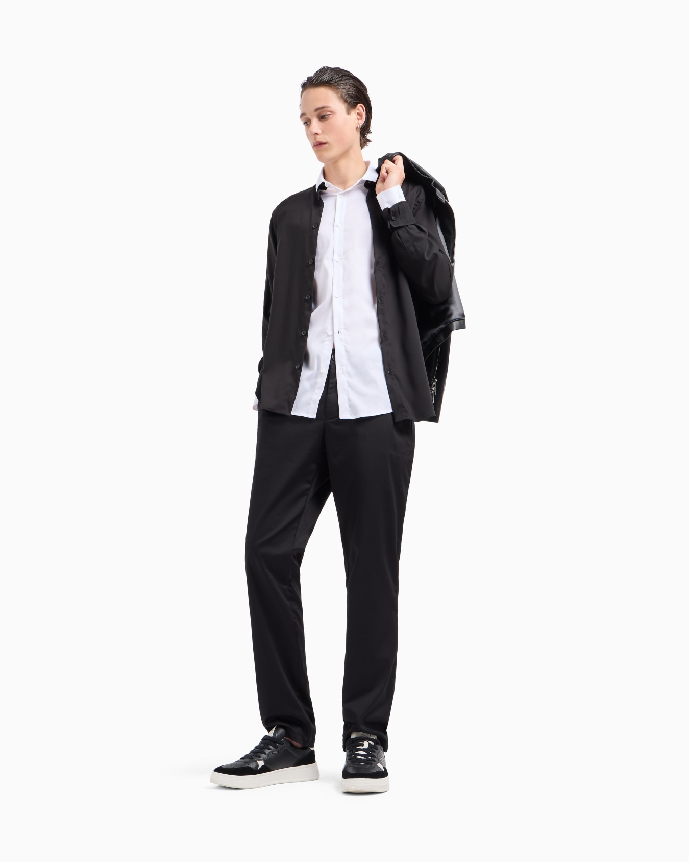 Regular fit shirt in ultra stretch fabric Slide 1