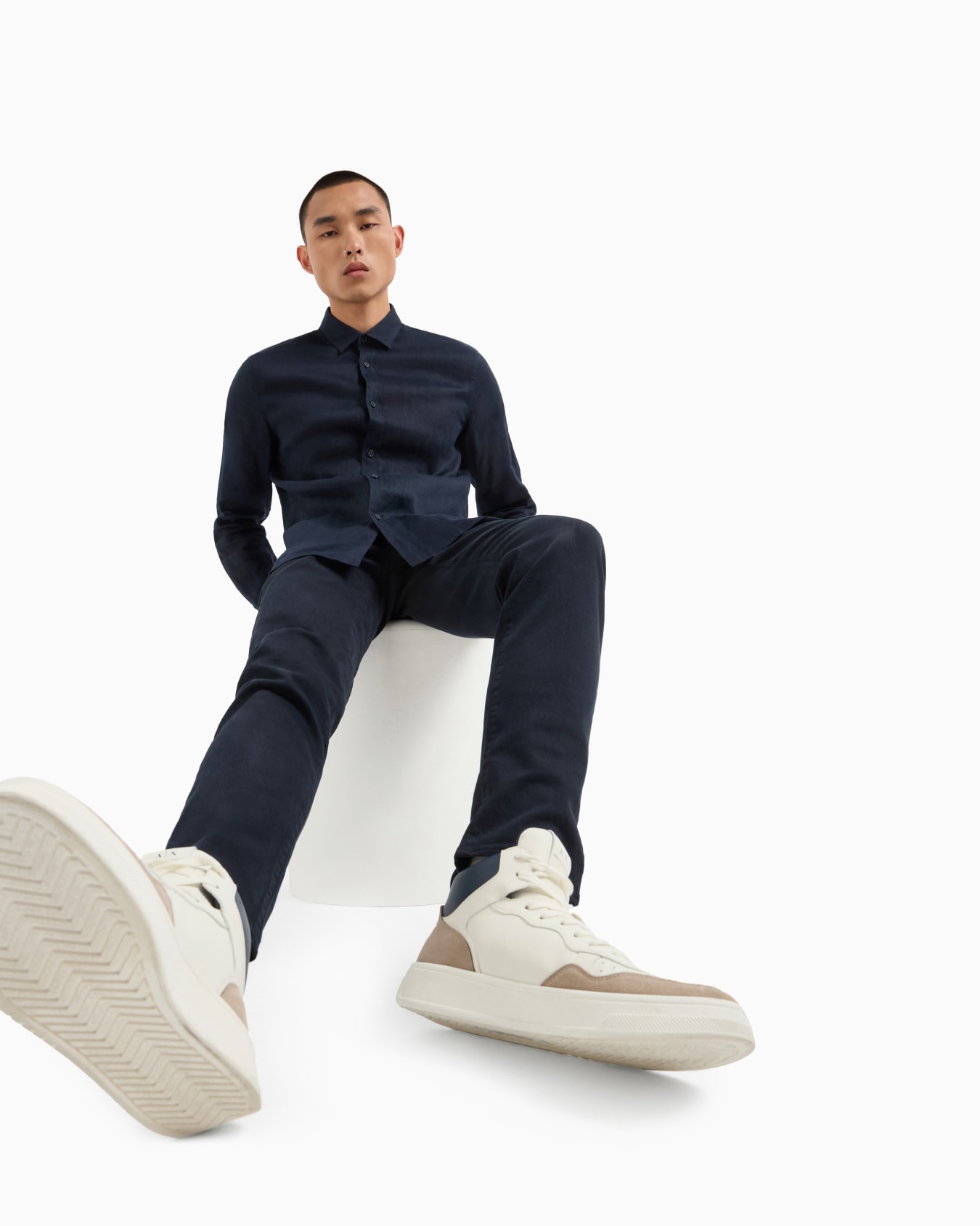 Regular fit cotton shirt Slide 1