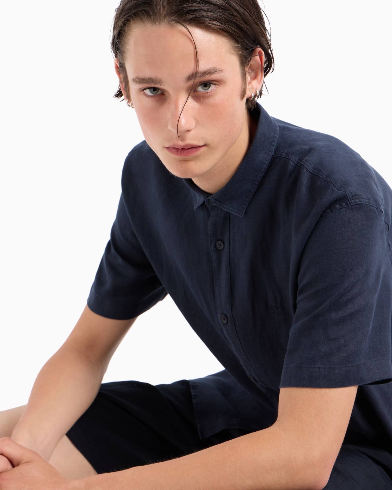 Camicia slim fit in tela a maniche corte Slide 4