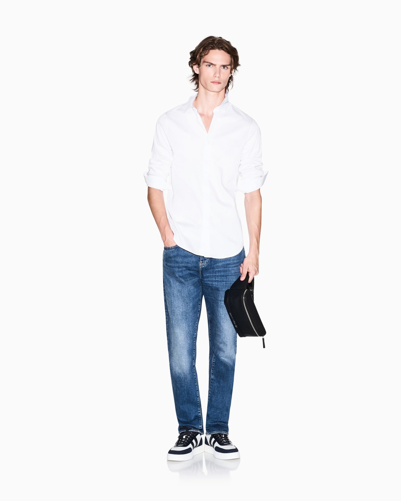 Chemise Slim Fit en satin stretch Diapositive 1