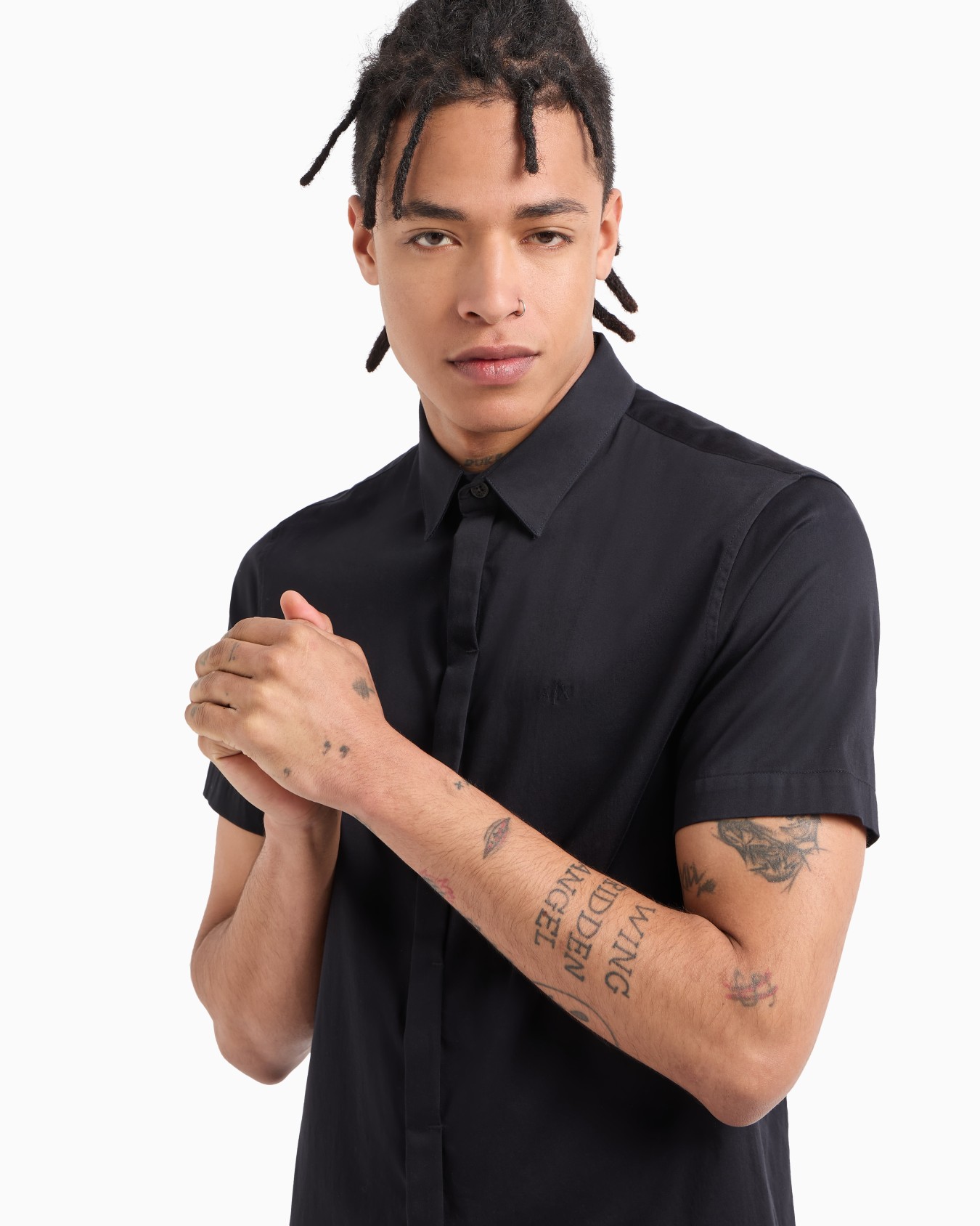 Slim fit short sleeve shirt in stretch satin Slide 4
