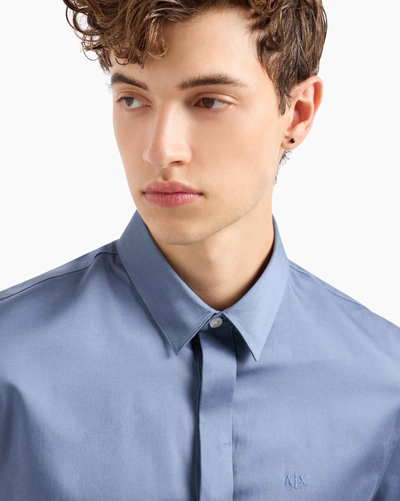 Slim fit short sleeve shirt in stretch satin Slide 4