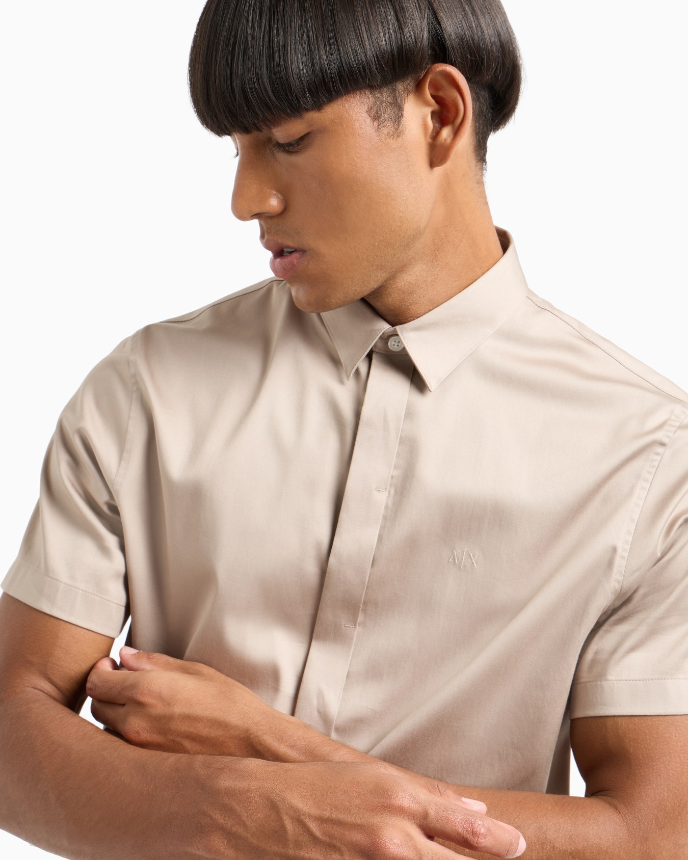 Slim fit short sleeve shirt in stretch satin Slide 4