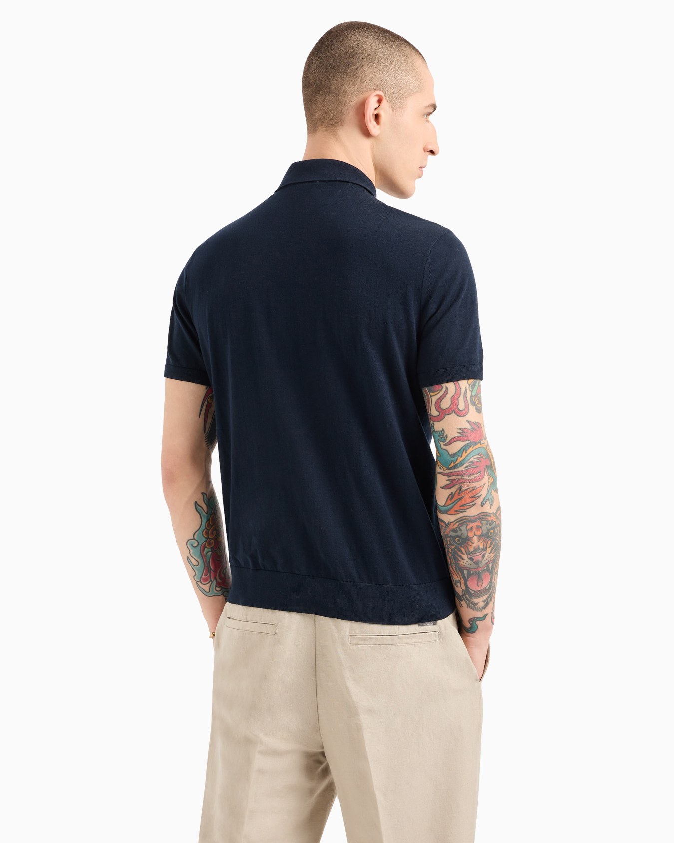 Polo de piqué con detalles en contraste Diapositiva 2
