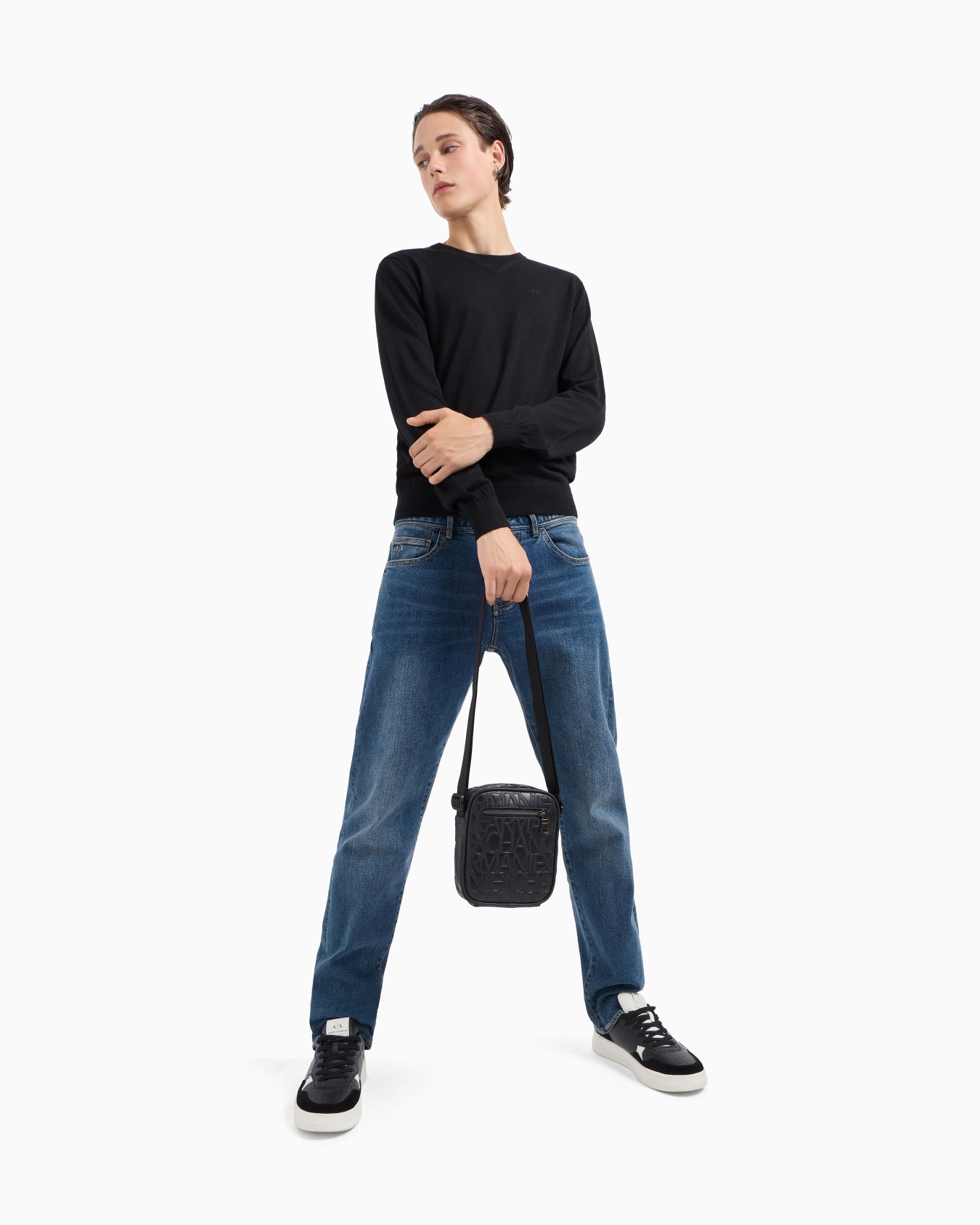 Crewneck sweater in virgin wool Slide 1