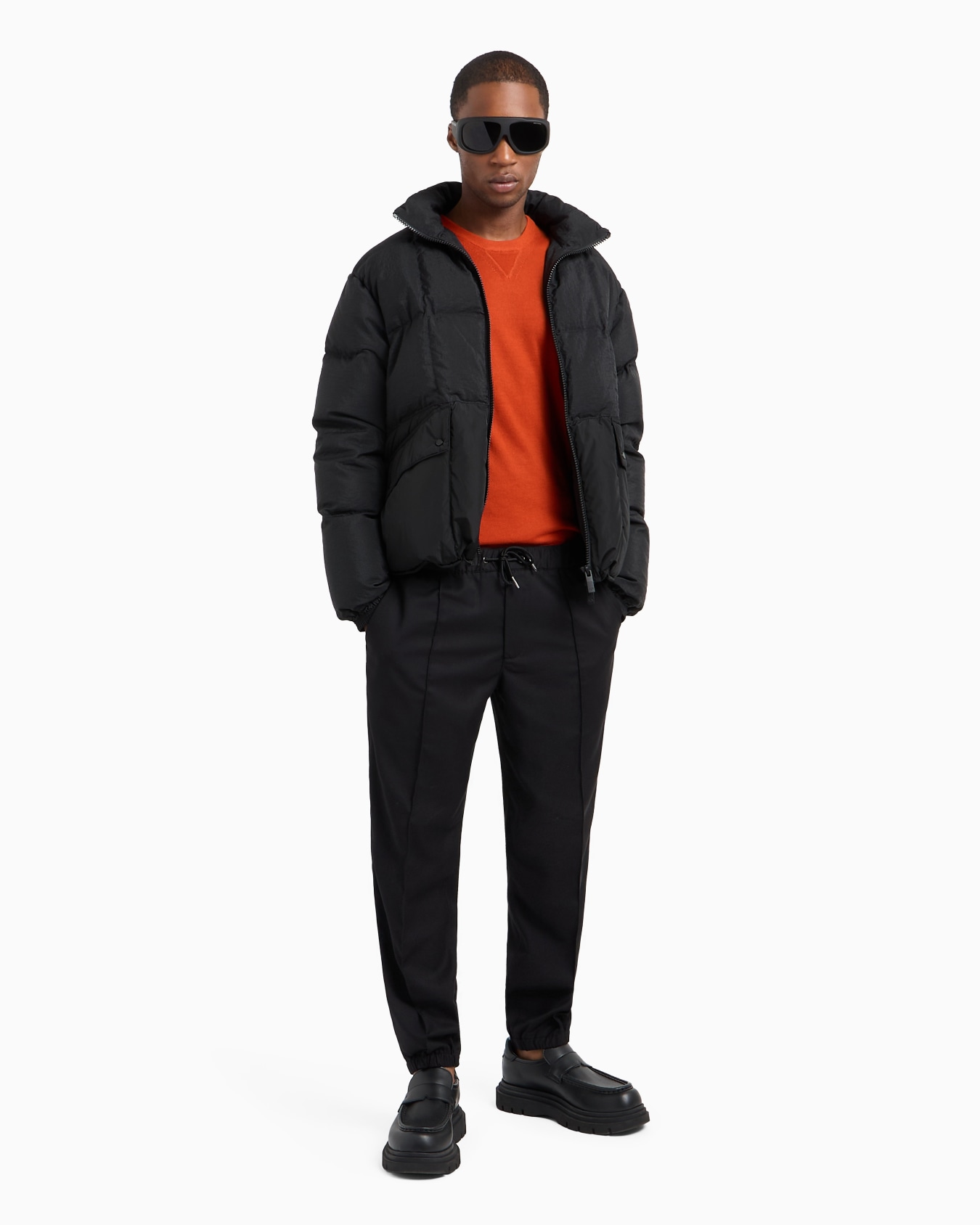 Crewneck sweater in virgin wool Slide 3