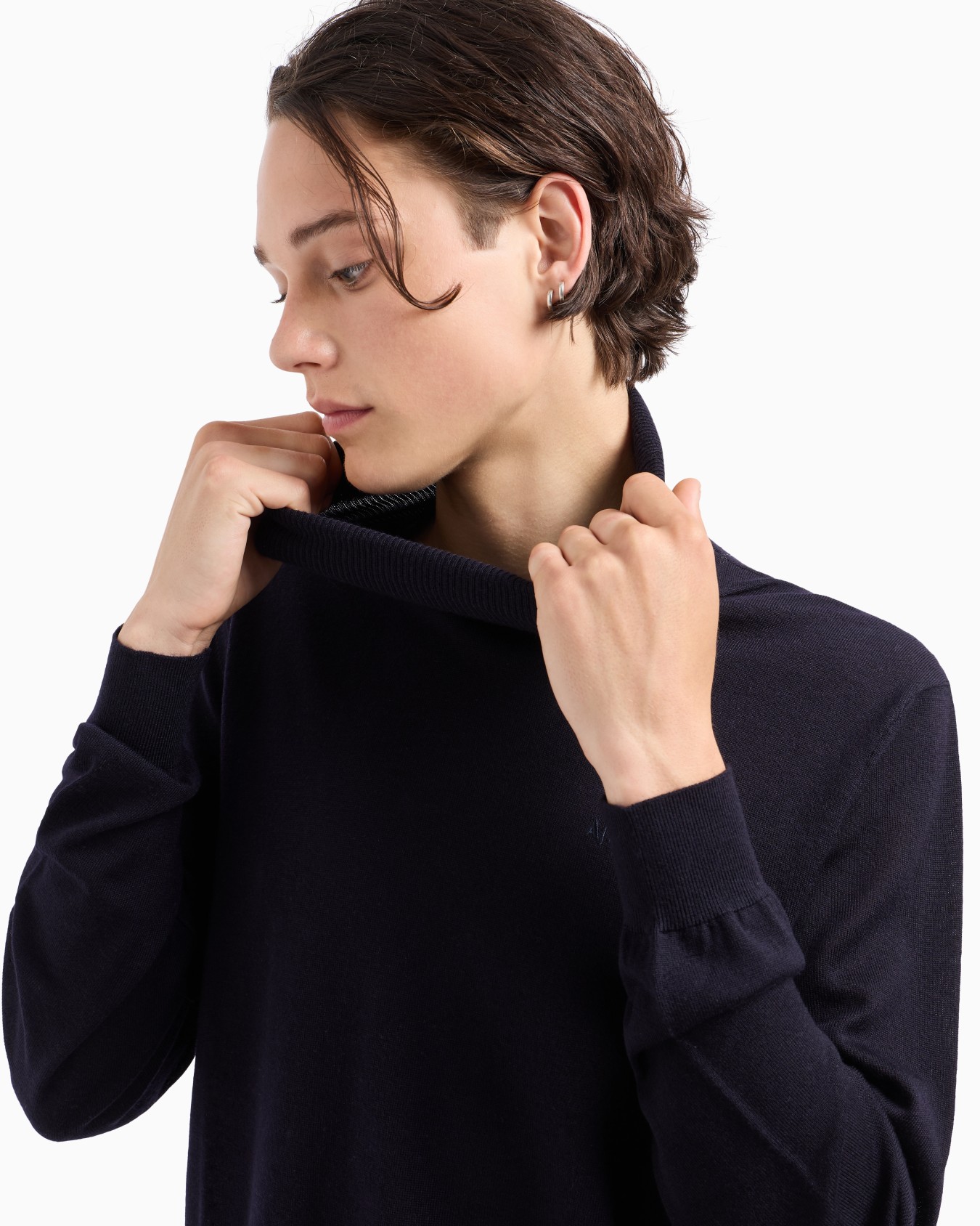 Virgin wool turtleneck sweater Slide 4