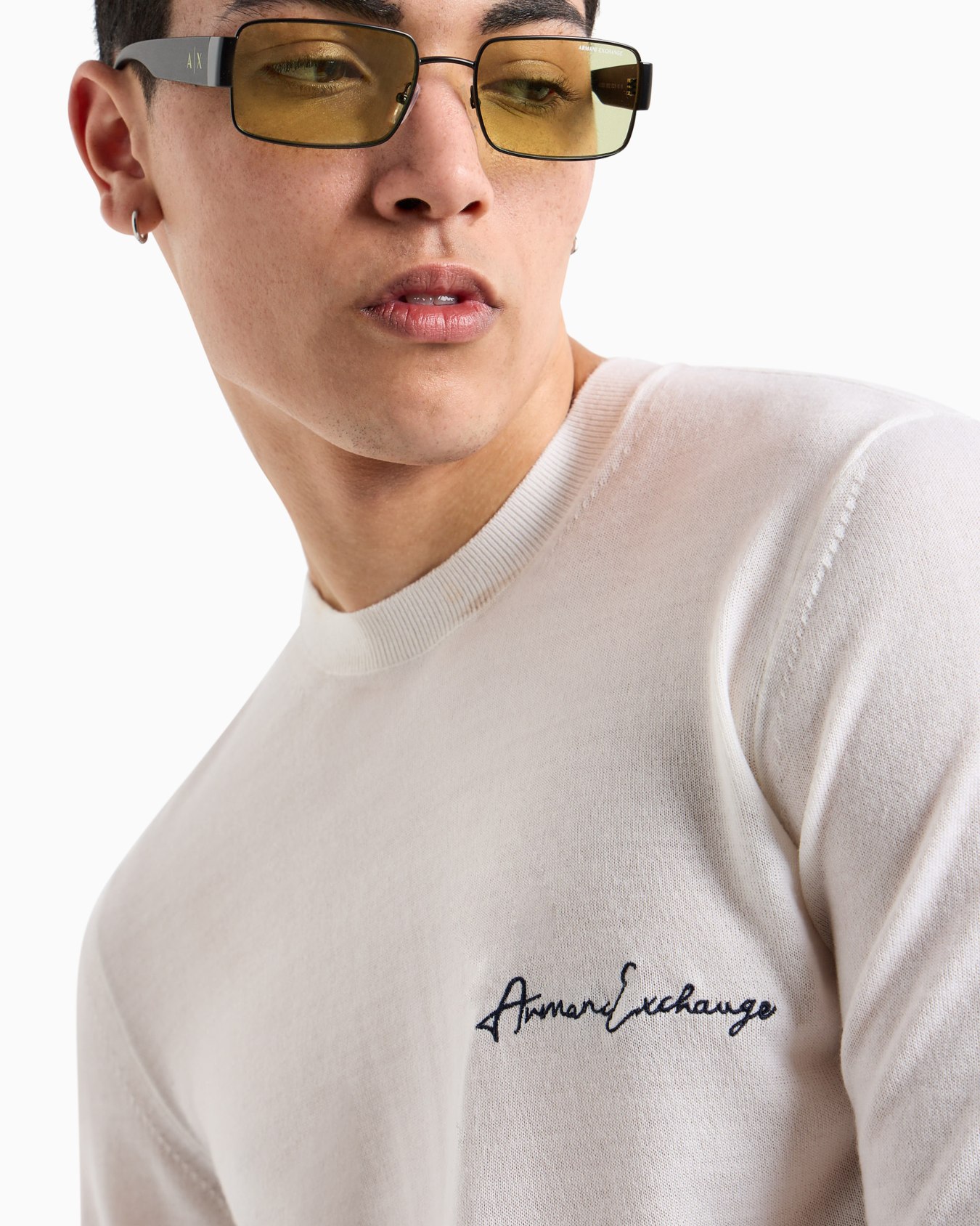Wool blend crew neck sweater with chest logo Slide 4