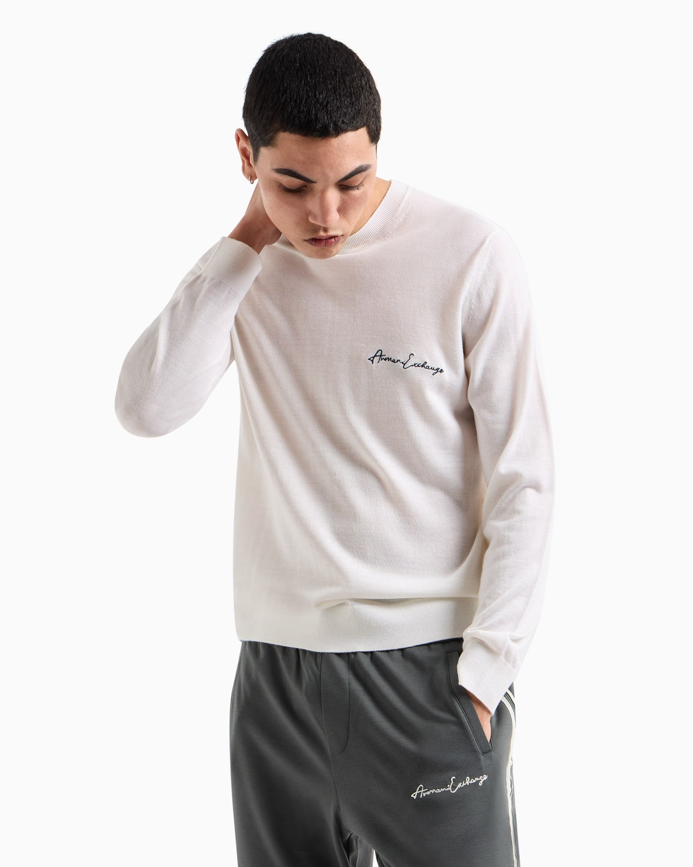 Wool blend crew neck sweater with chest logo Slide 3