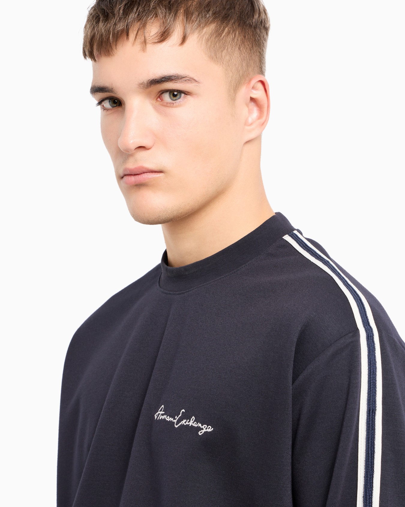 Logo Signature Crewneck Sweatshirt Slide 4