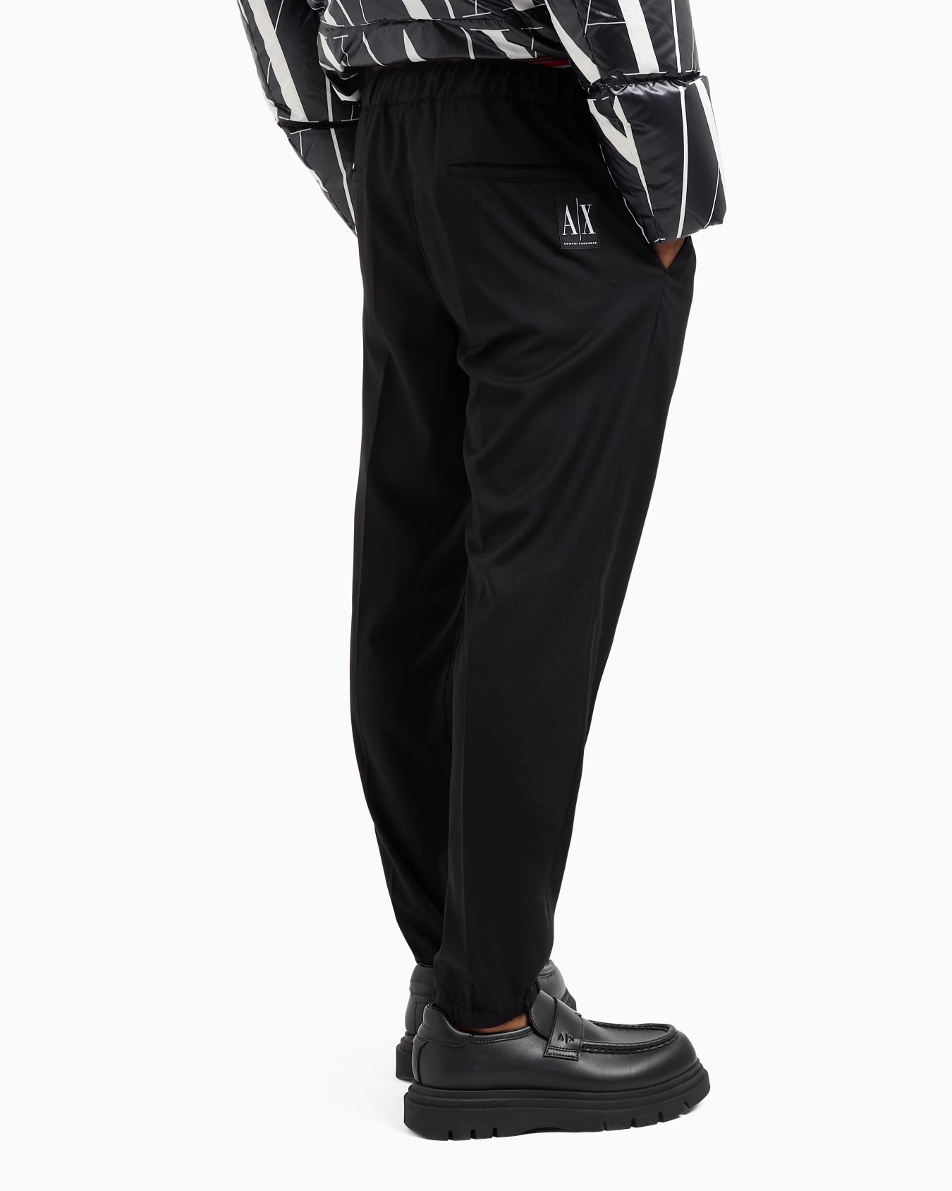 Pantalon avec cordon de serrage et logo au dos Diapositive 2