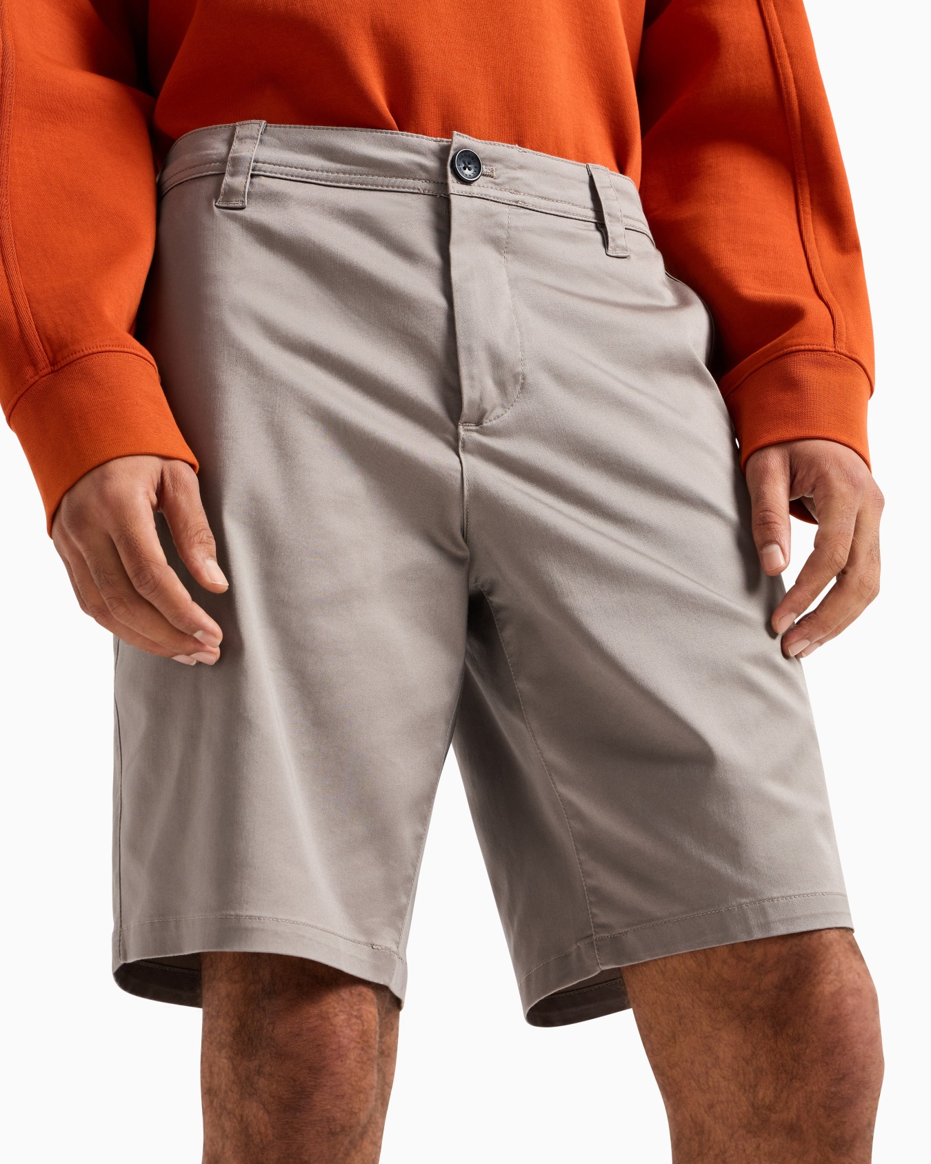 Bermuda shorts in satin stretch fabric Slide 4