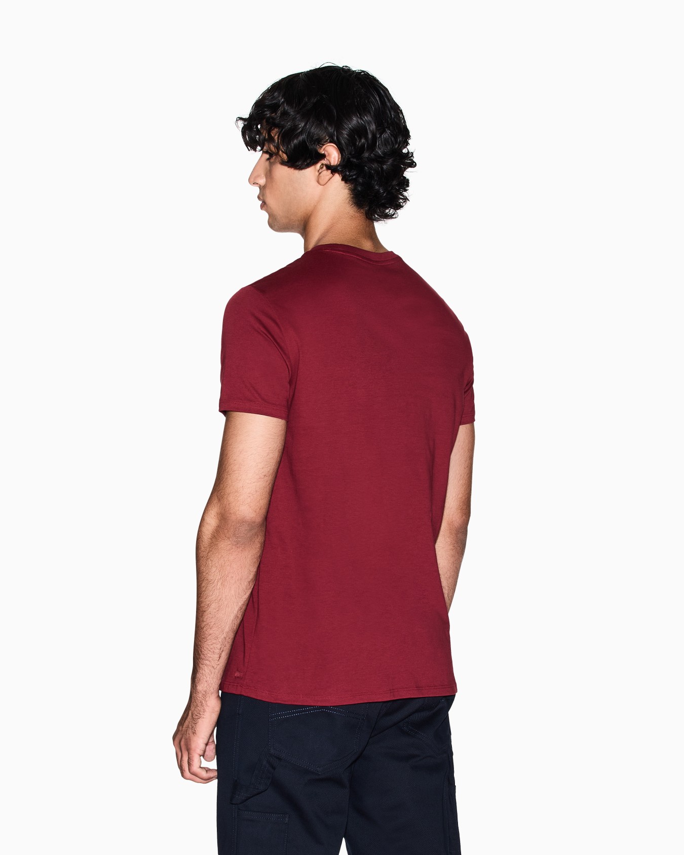 T-Shirt Slim Fit Passform aus Pima-Baumwolle Folie 2