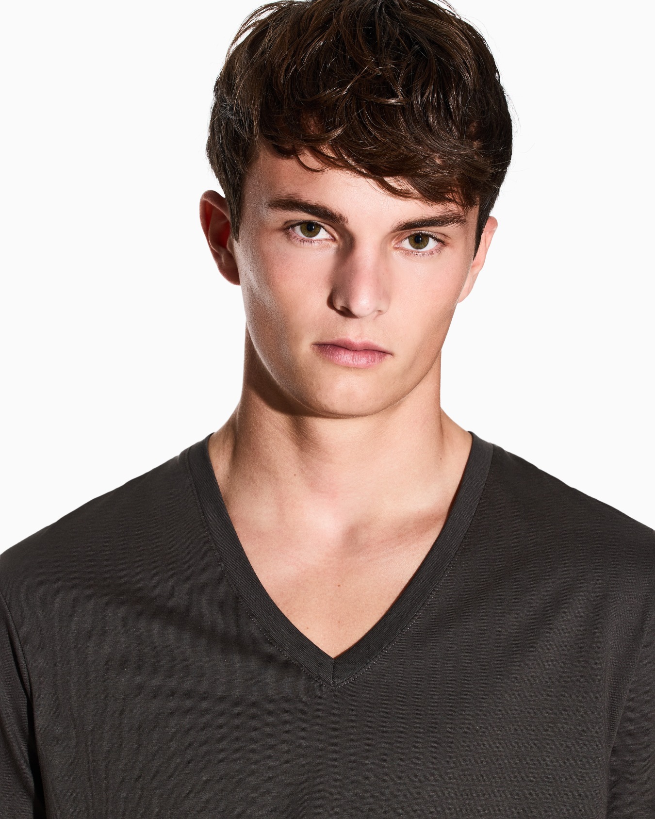 Slim fit T-shirt in Pima cotton jersey Slide 4