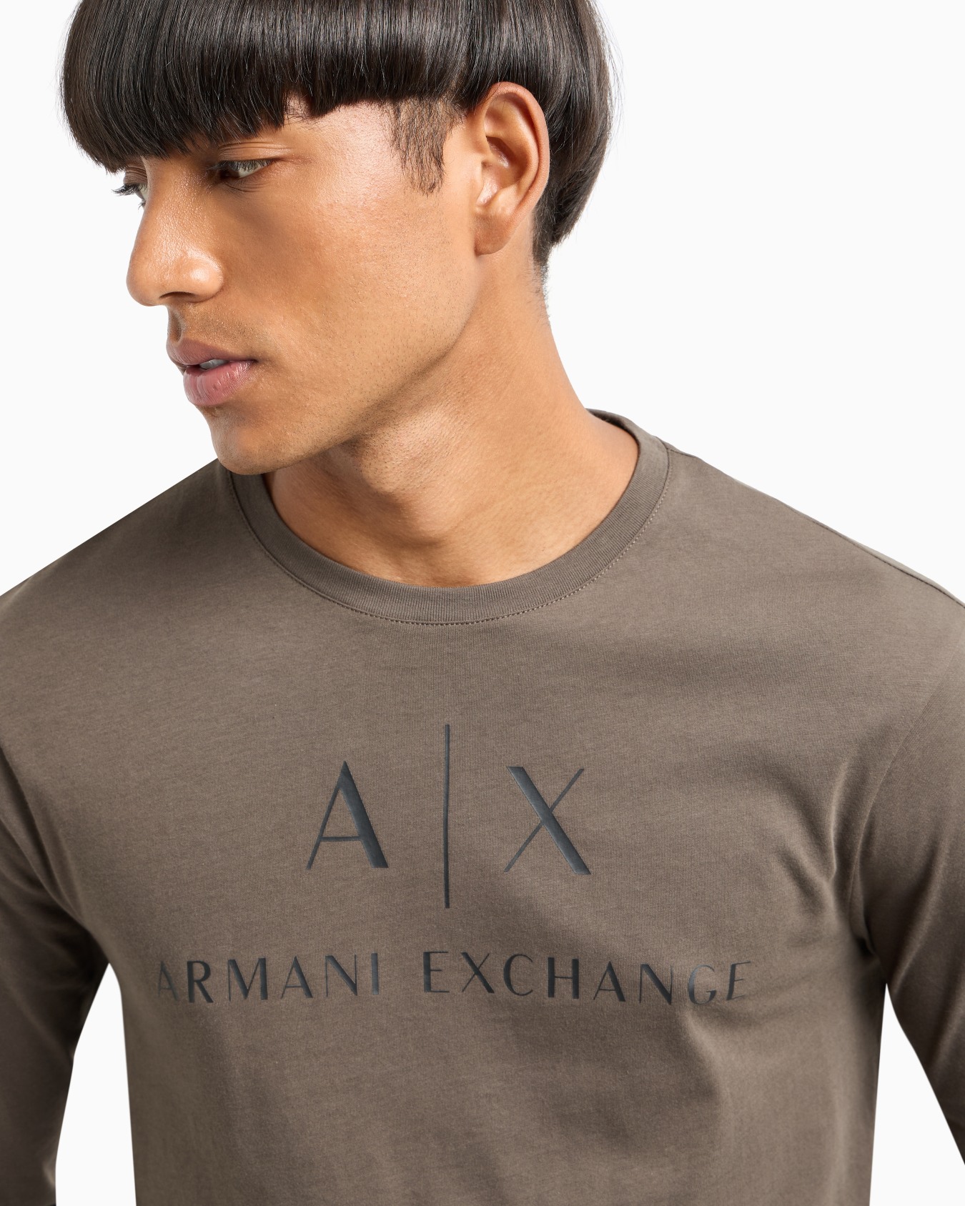 Long sleeve T-shirt with logo prints Slide 4